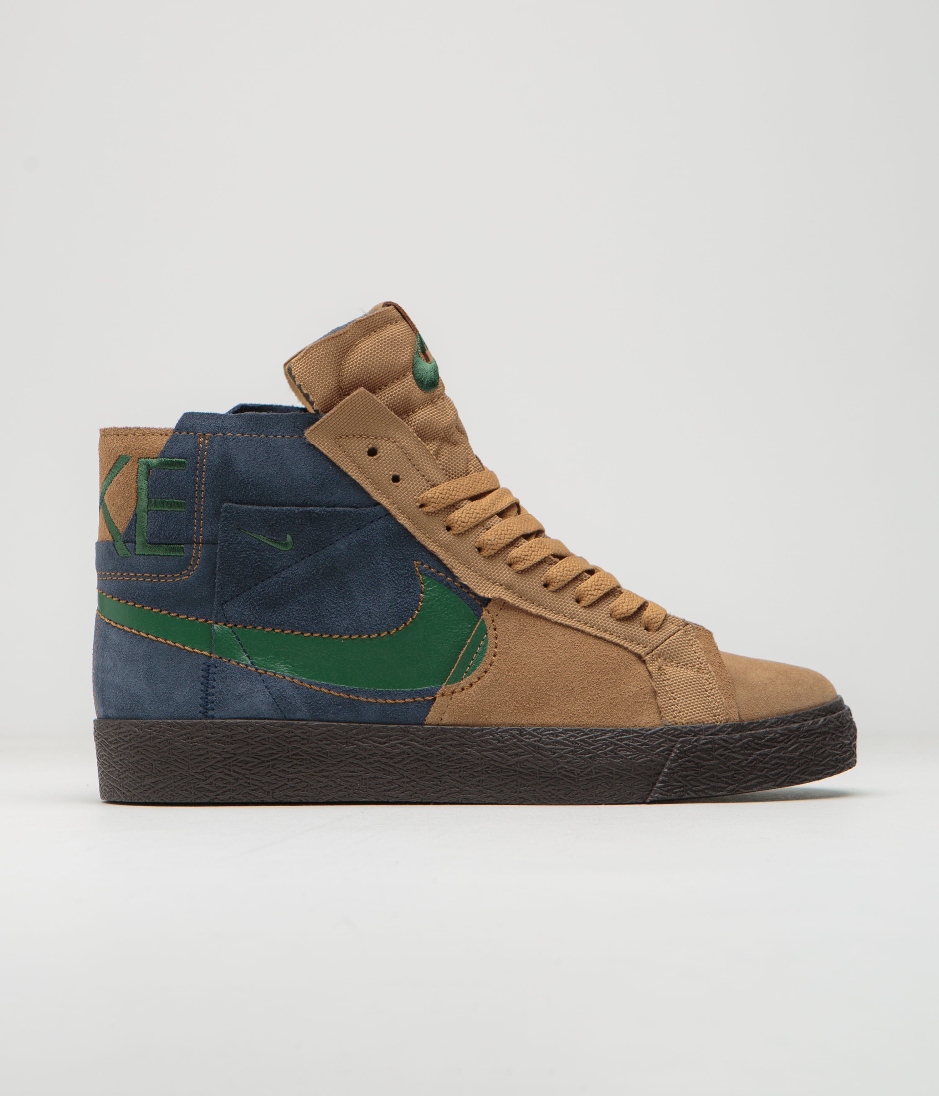 Nike SB Blazer Mid Premium Shoes - Legend Dark Brown / Fir - Obsidian