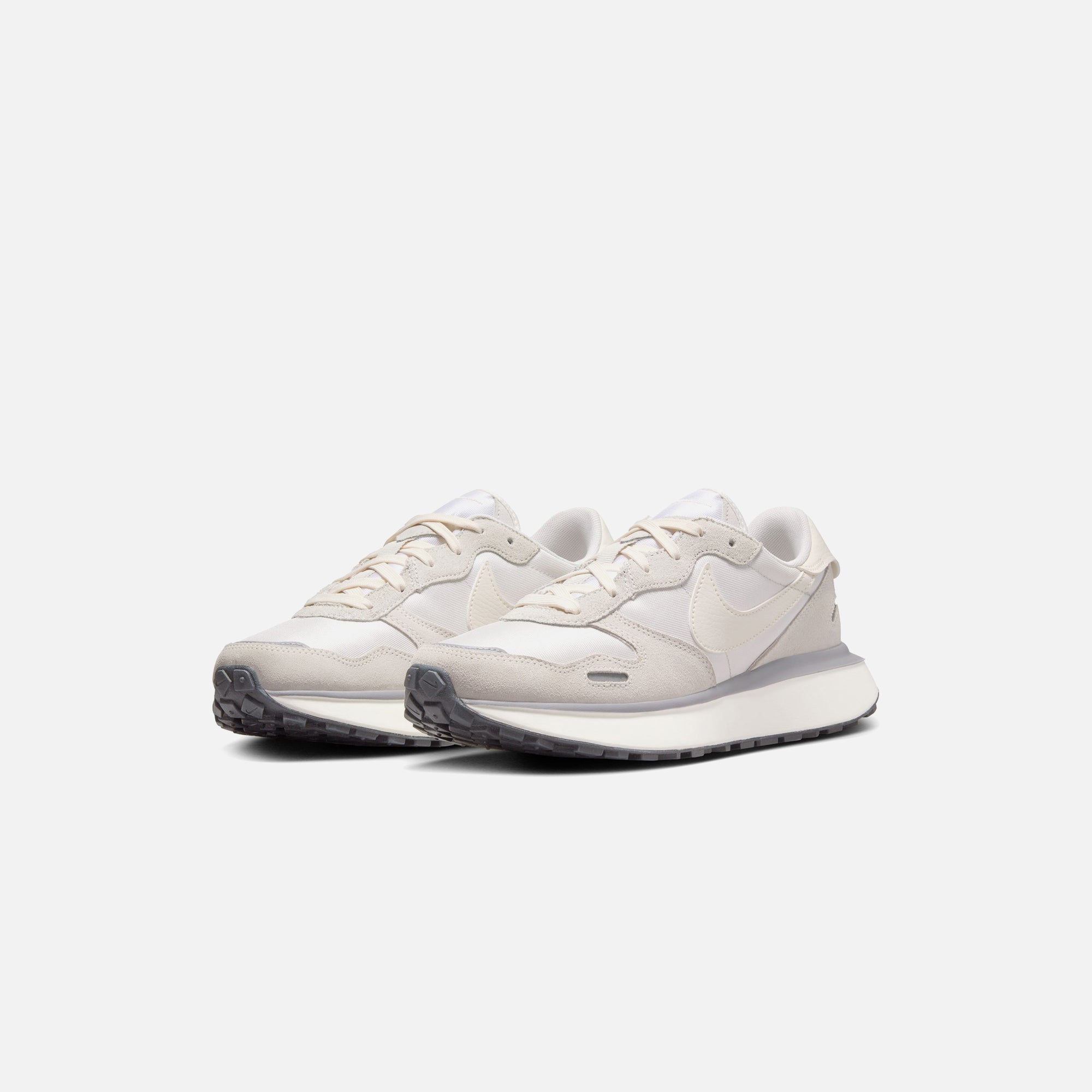 Nike WMNS Phoenix Waffle - Platinum Tint / Pale Ivory