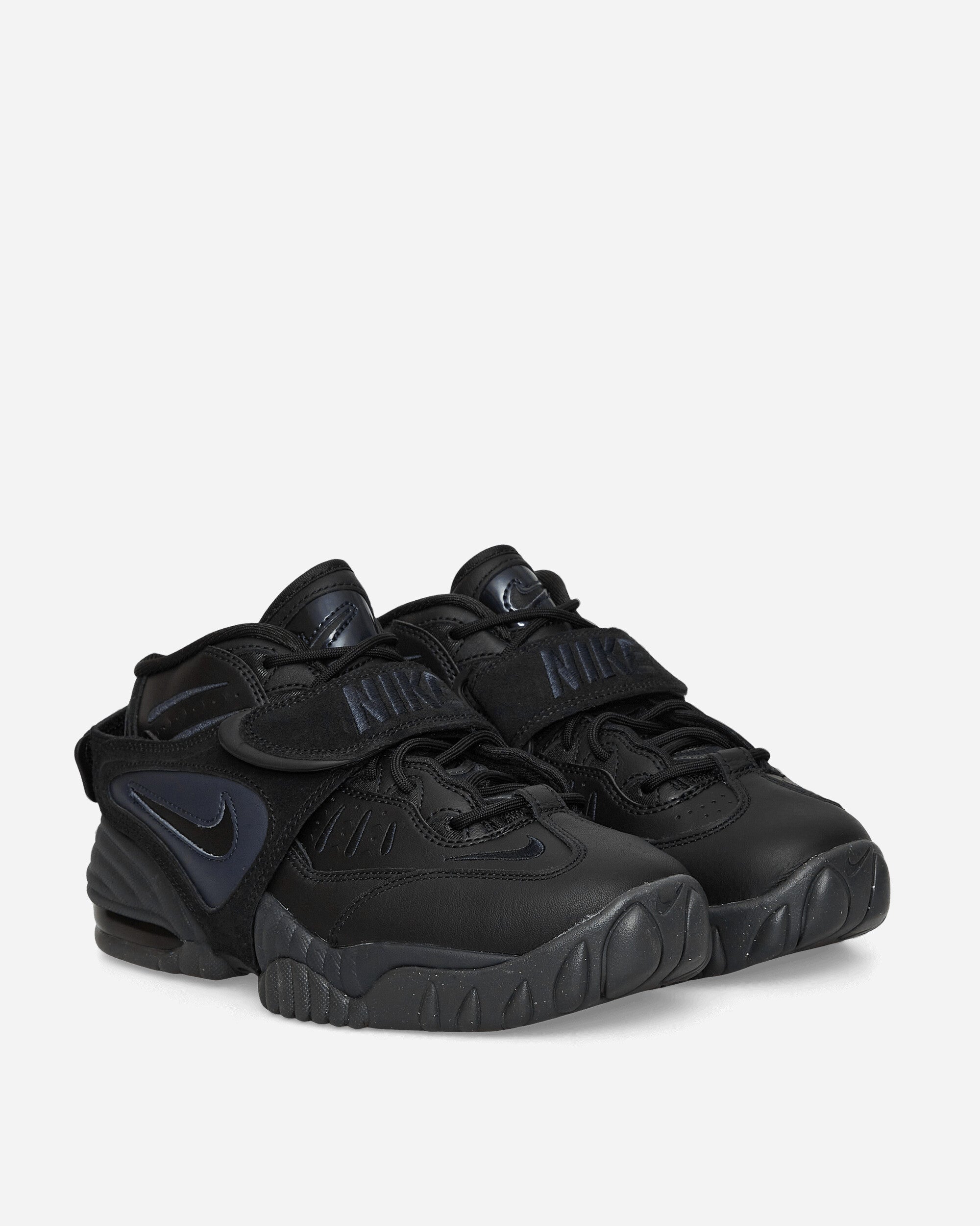 WMNS Air Adjust Force Sneakers Black / Dark Obsidian