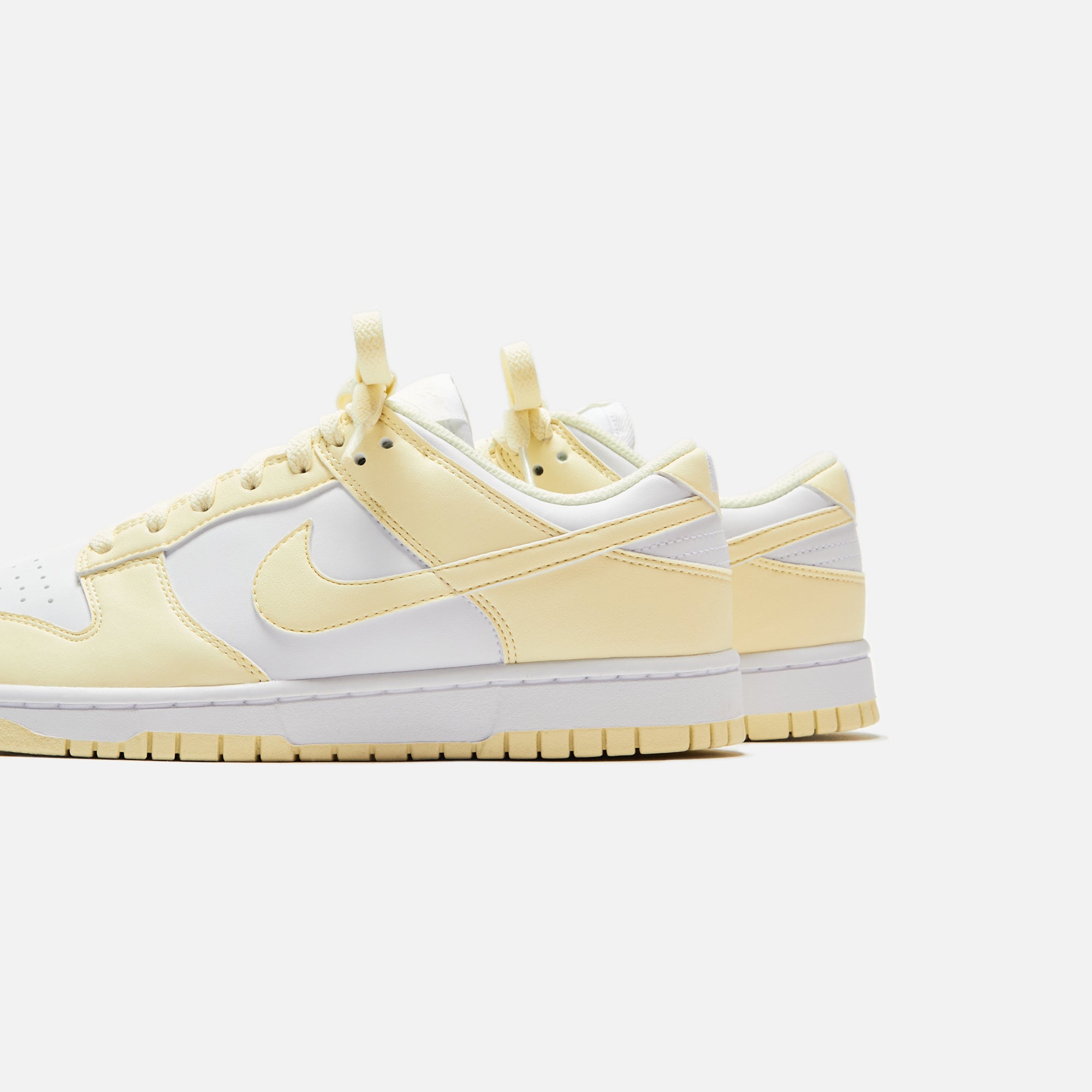 Nike WMNS Dunk Low - White / Alabaster