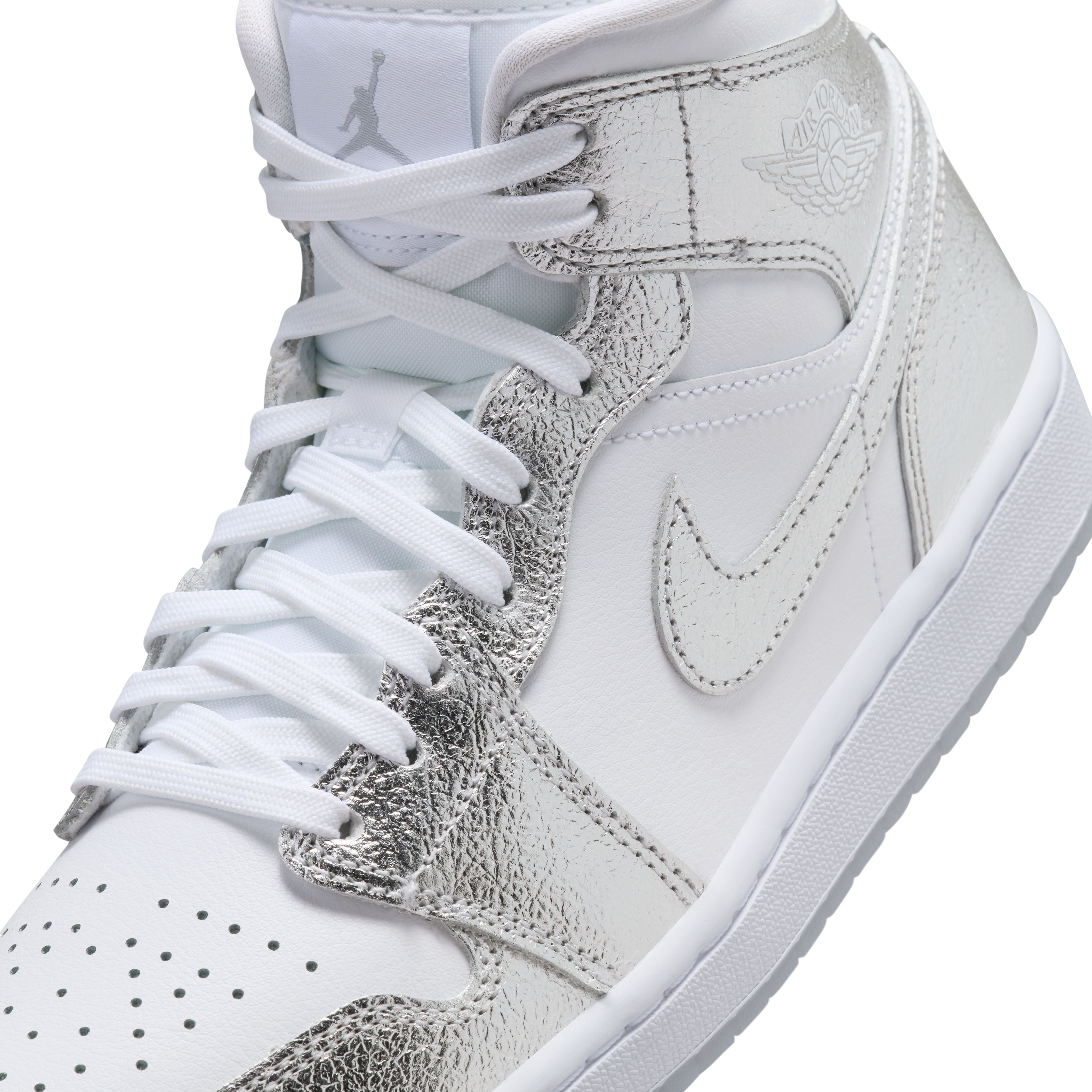 Wmns Air Jordan 1 Mid SE 'Metallic Silver'