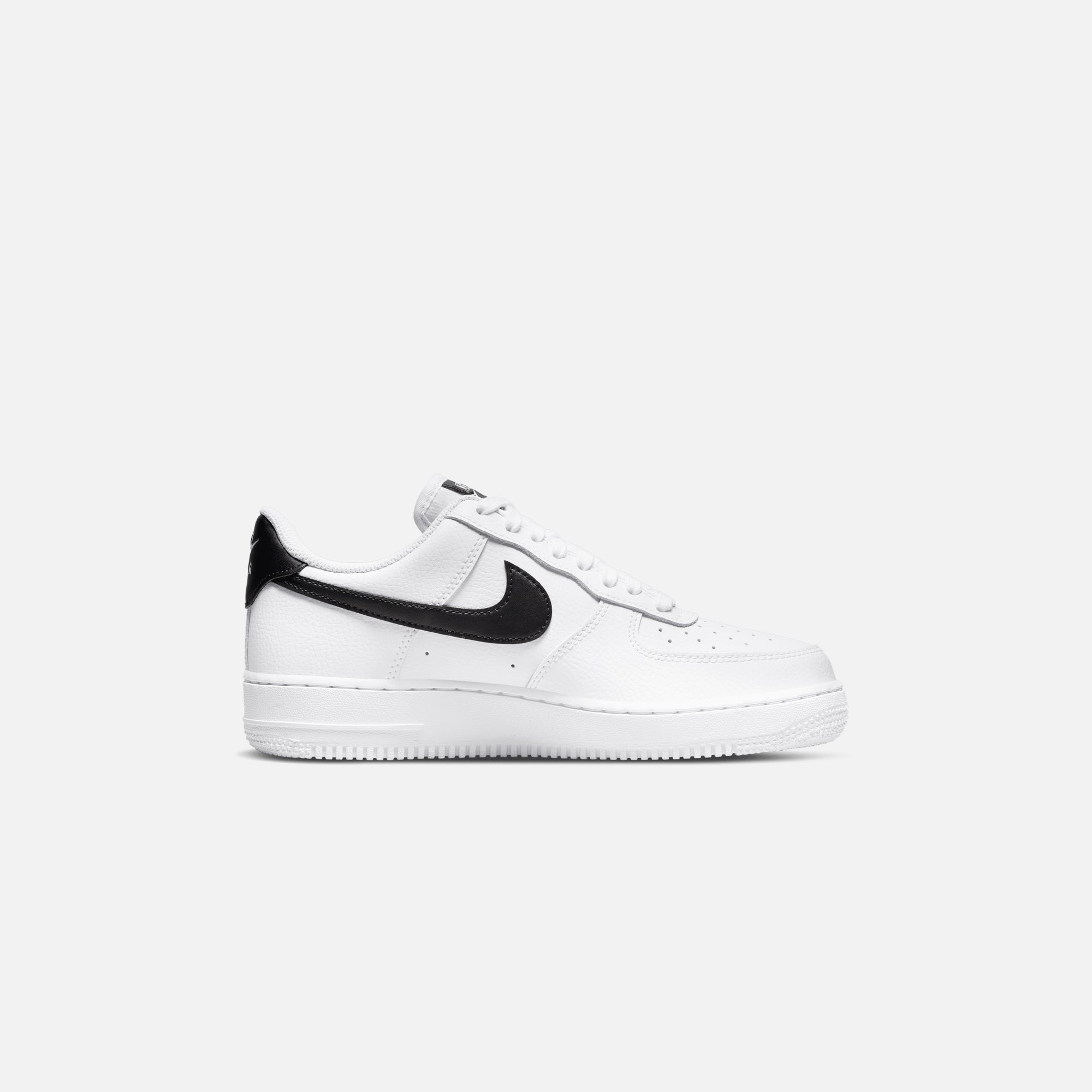 Nike WMNS Air Force 1 `07 - White / Black