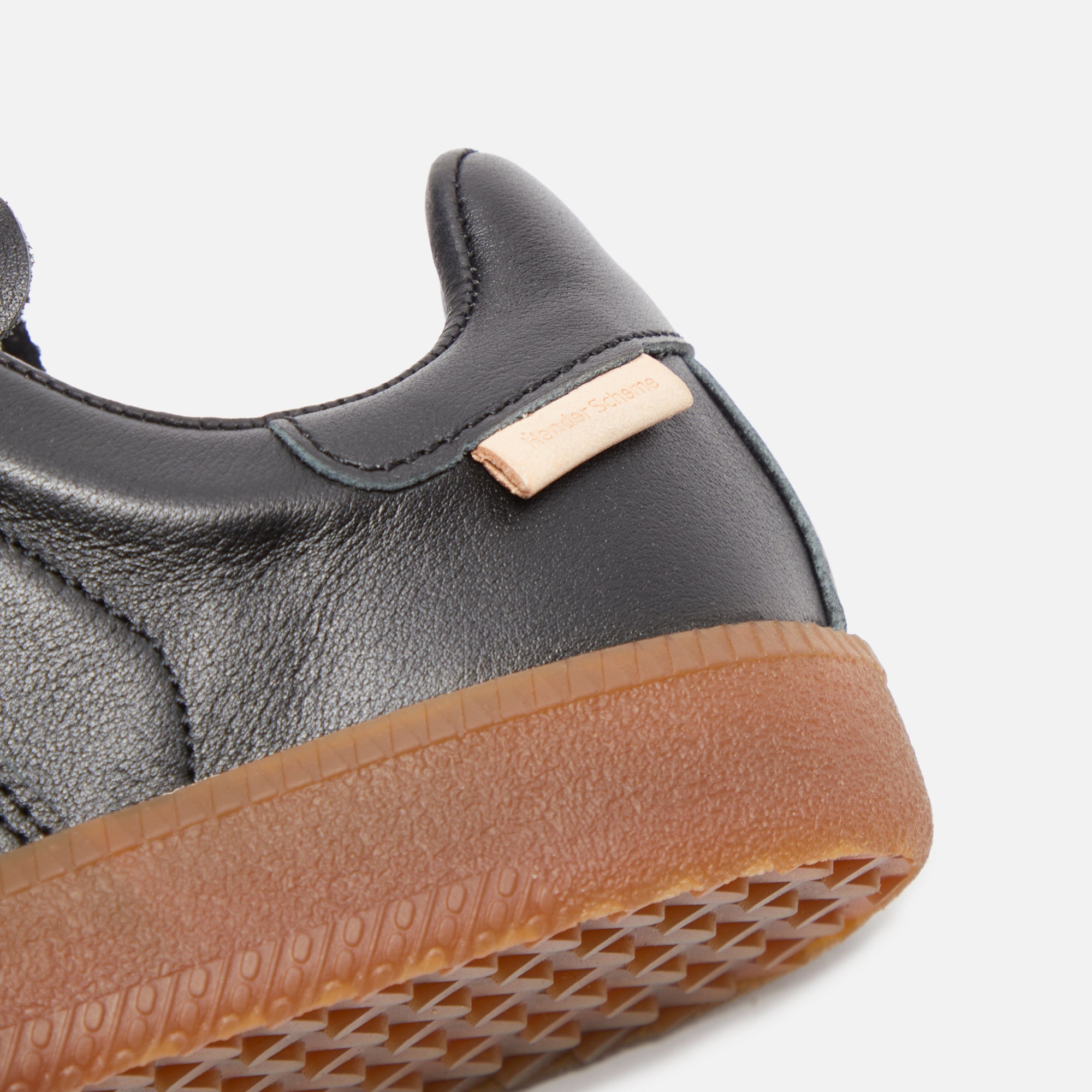 Hender Scheme Citizen Trainer - Black