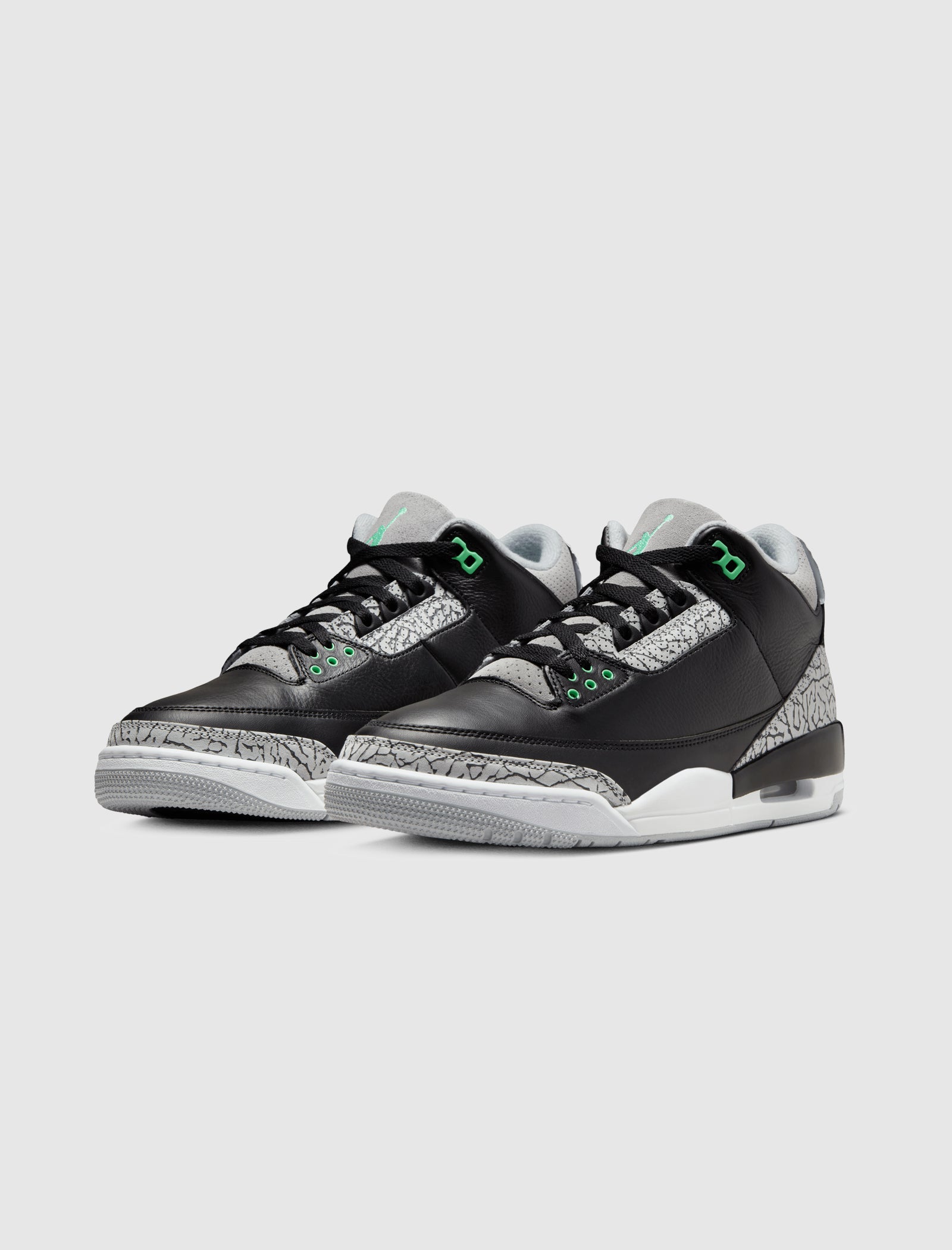 AIR JORDAN 3 RETRO 