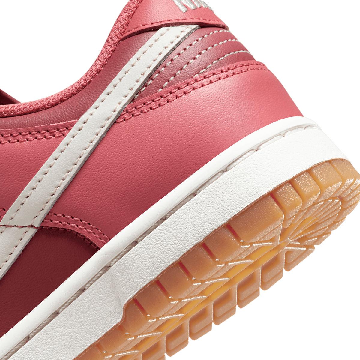 Wmns Dunk Low 'Desert Berry'