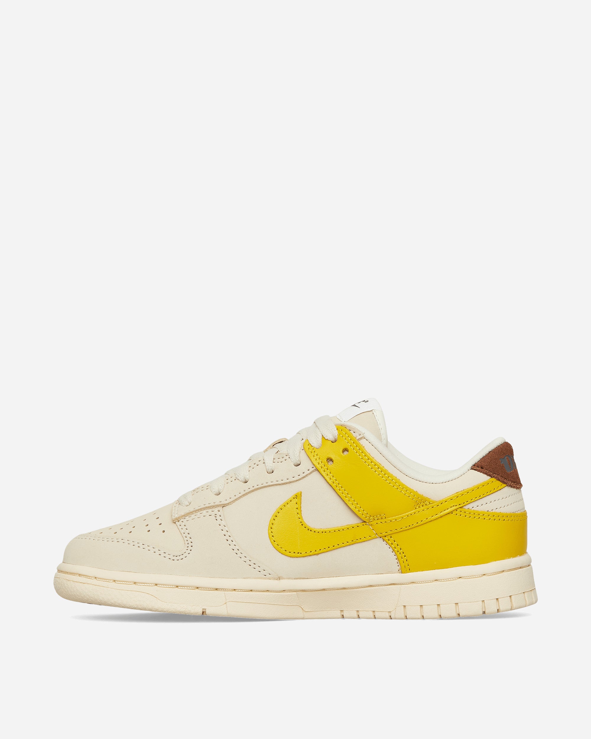 WMNS Dunk Low LX 