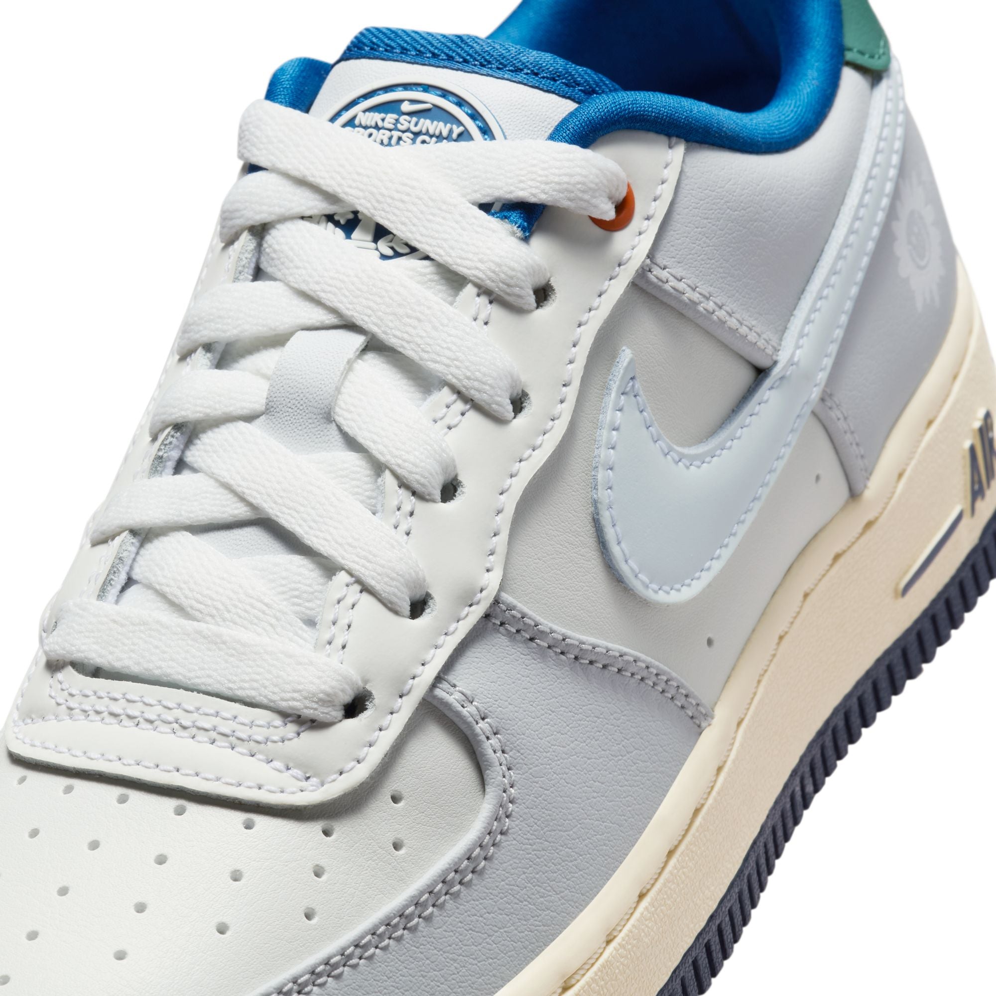 Grade School Nike Air force 1 GS Sail White Coconut Milk Thunder Blue HM3721-111