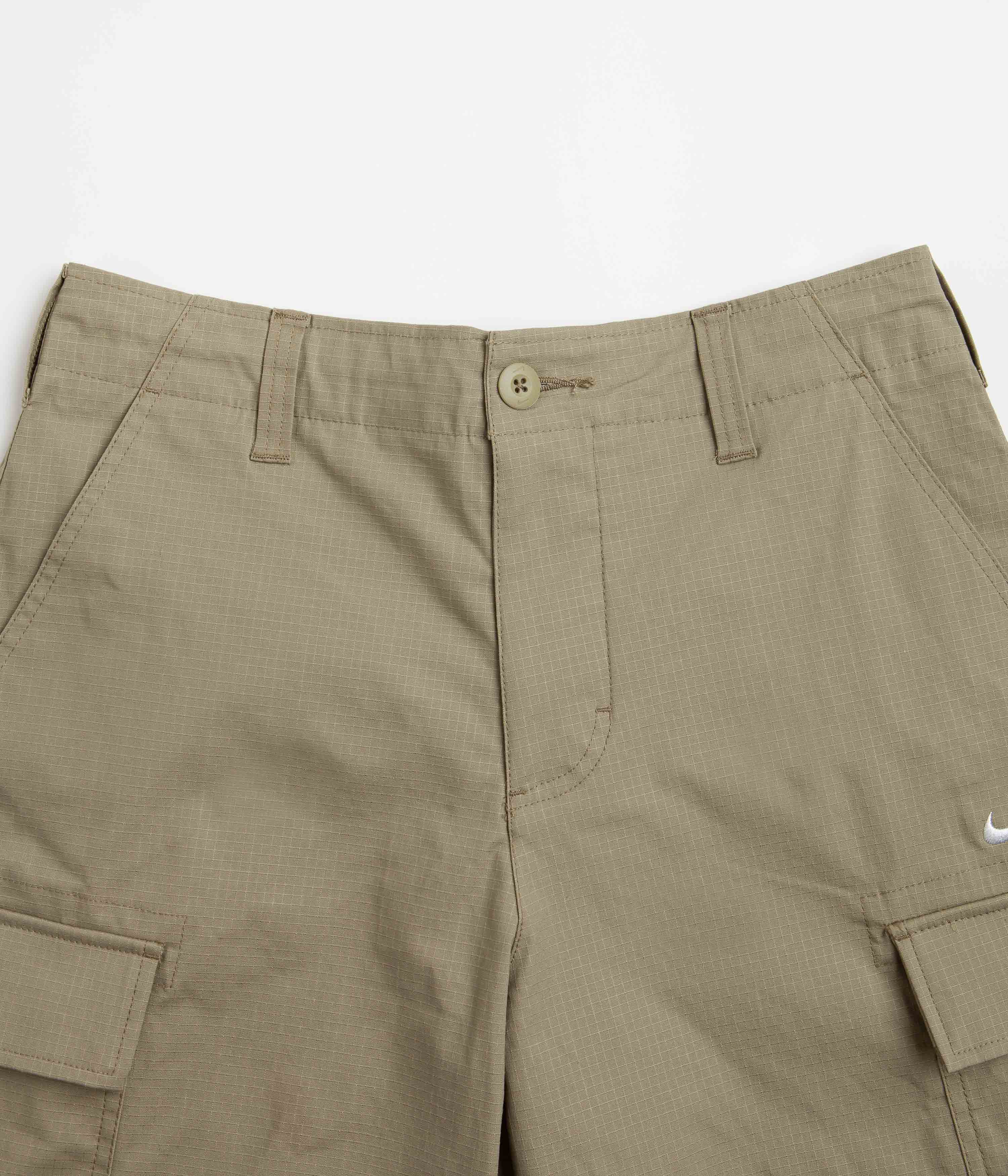 Nike SB Cargo Shorts - Neutral Olive / White