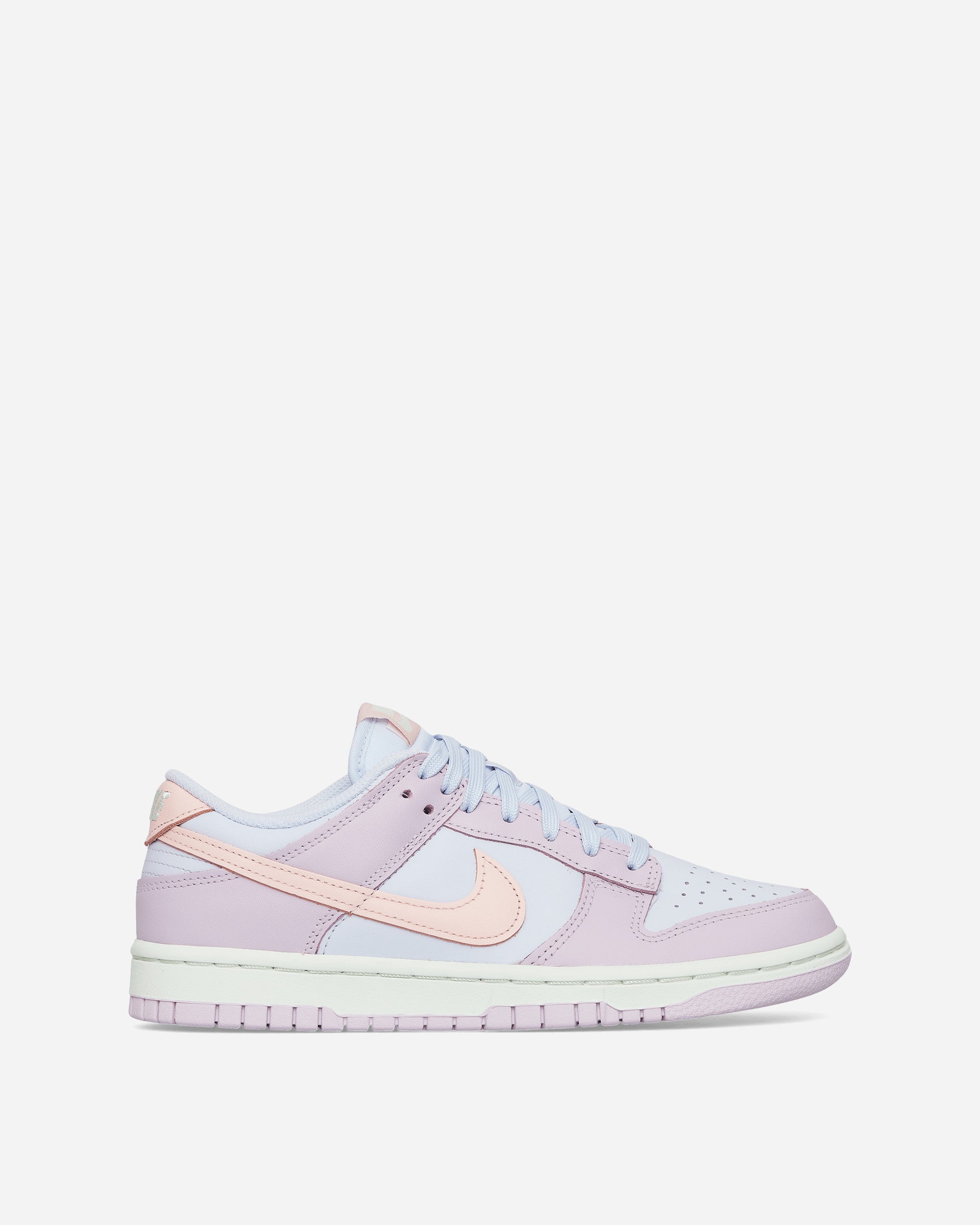 WMNS Dunk Low Sneakers Atmosphere Pink