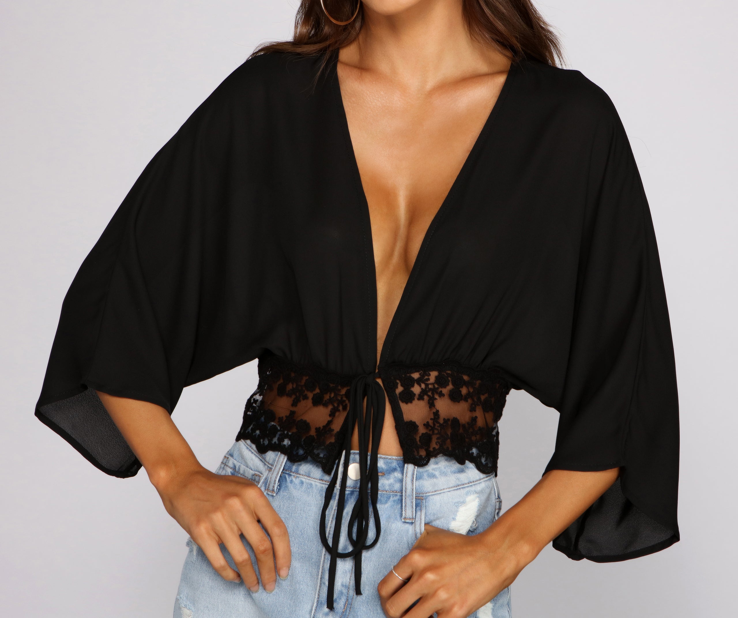 Dreamy And Chic Tie-Front Top