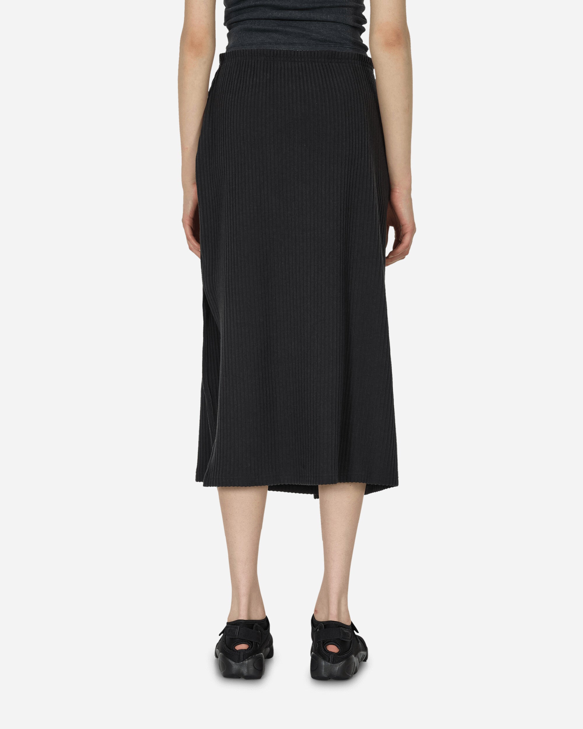 Chill Knit Ribbed Midi Skirt Black