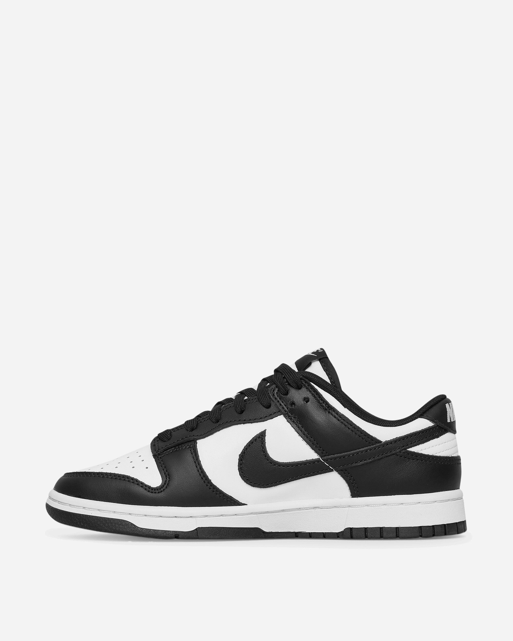 WMNS Dunk Low Sneakers White / Black