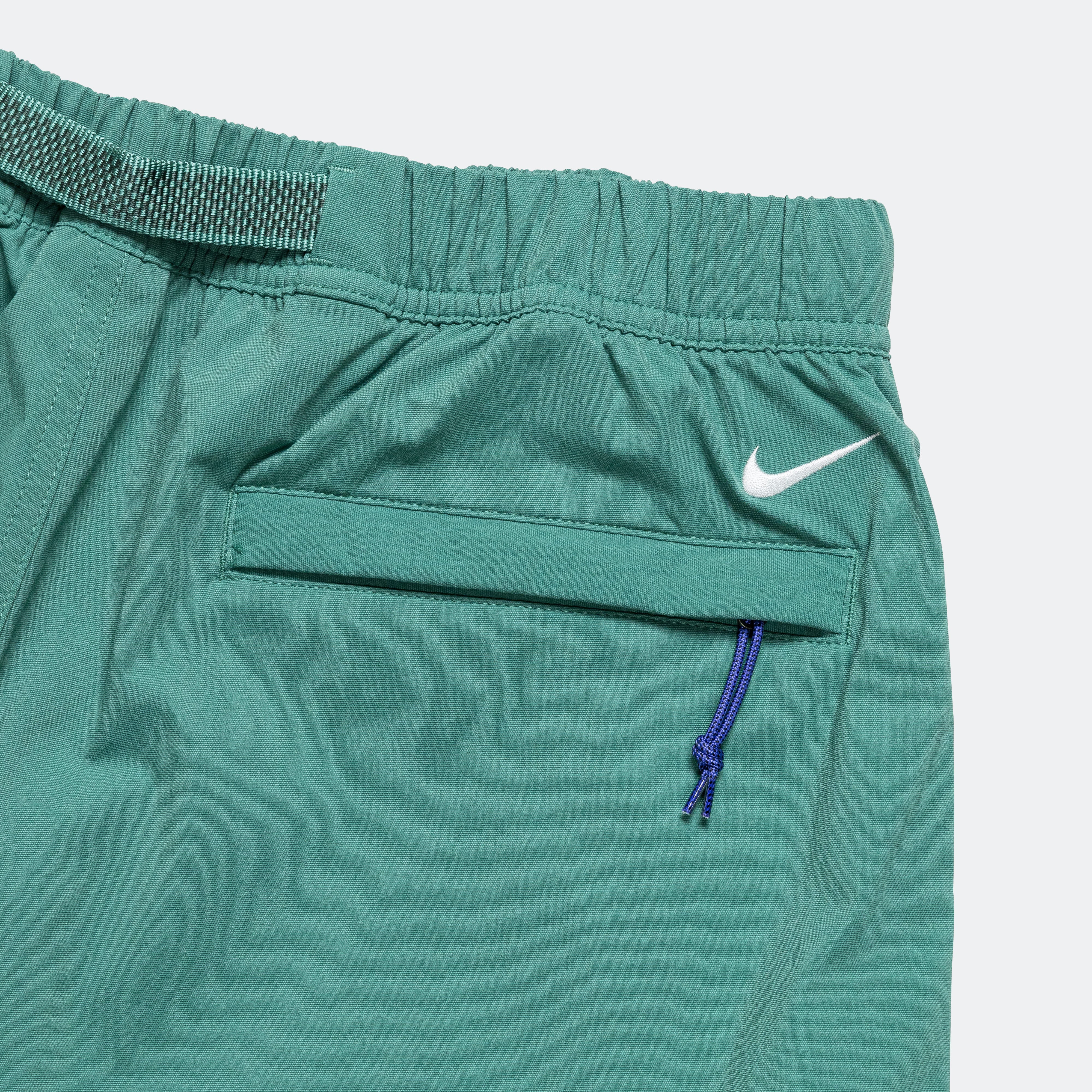 Hike Short - Bicoastal/Vintage Green-Summit White