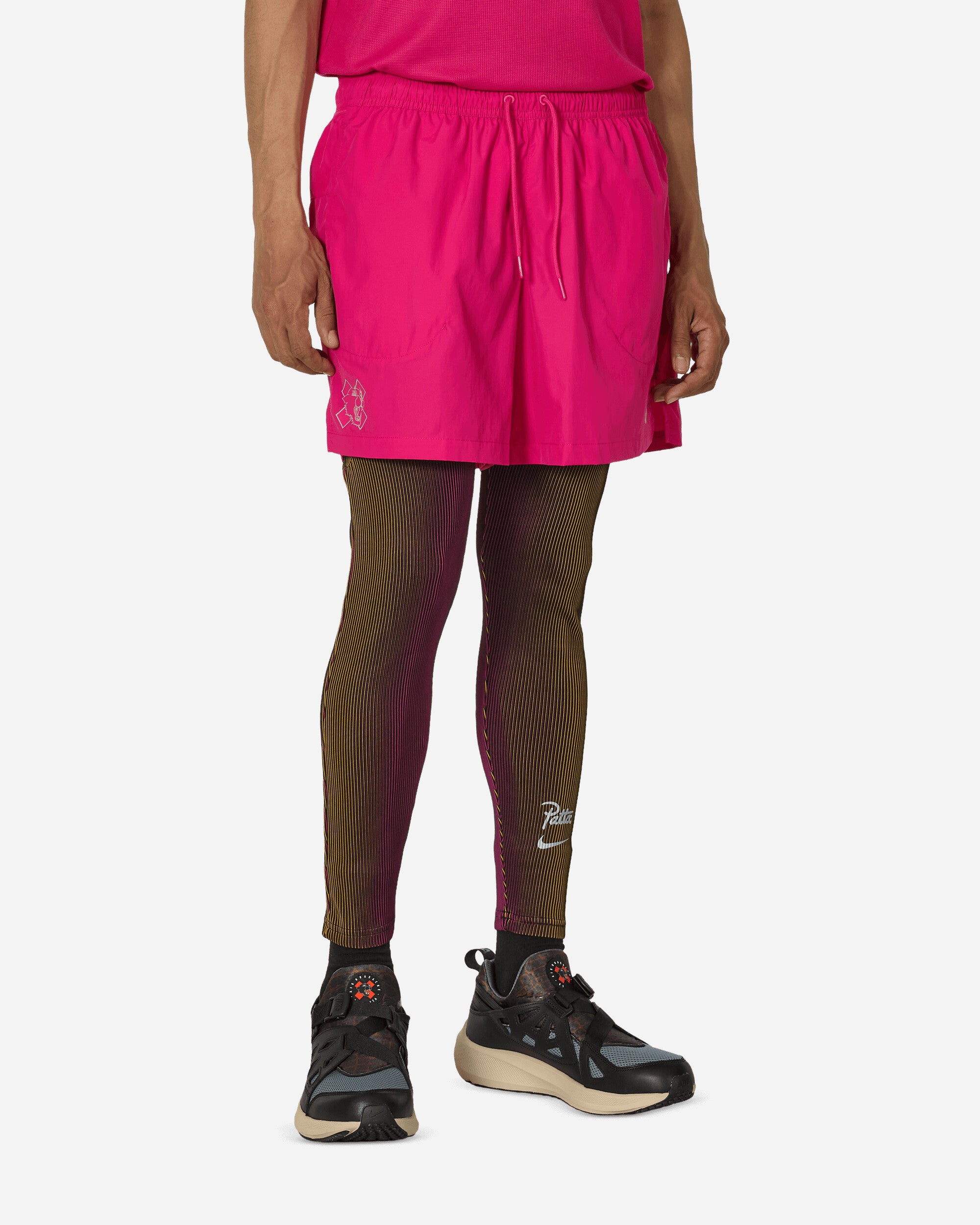 Patta Running Team Shorts Fireberry