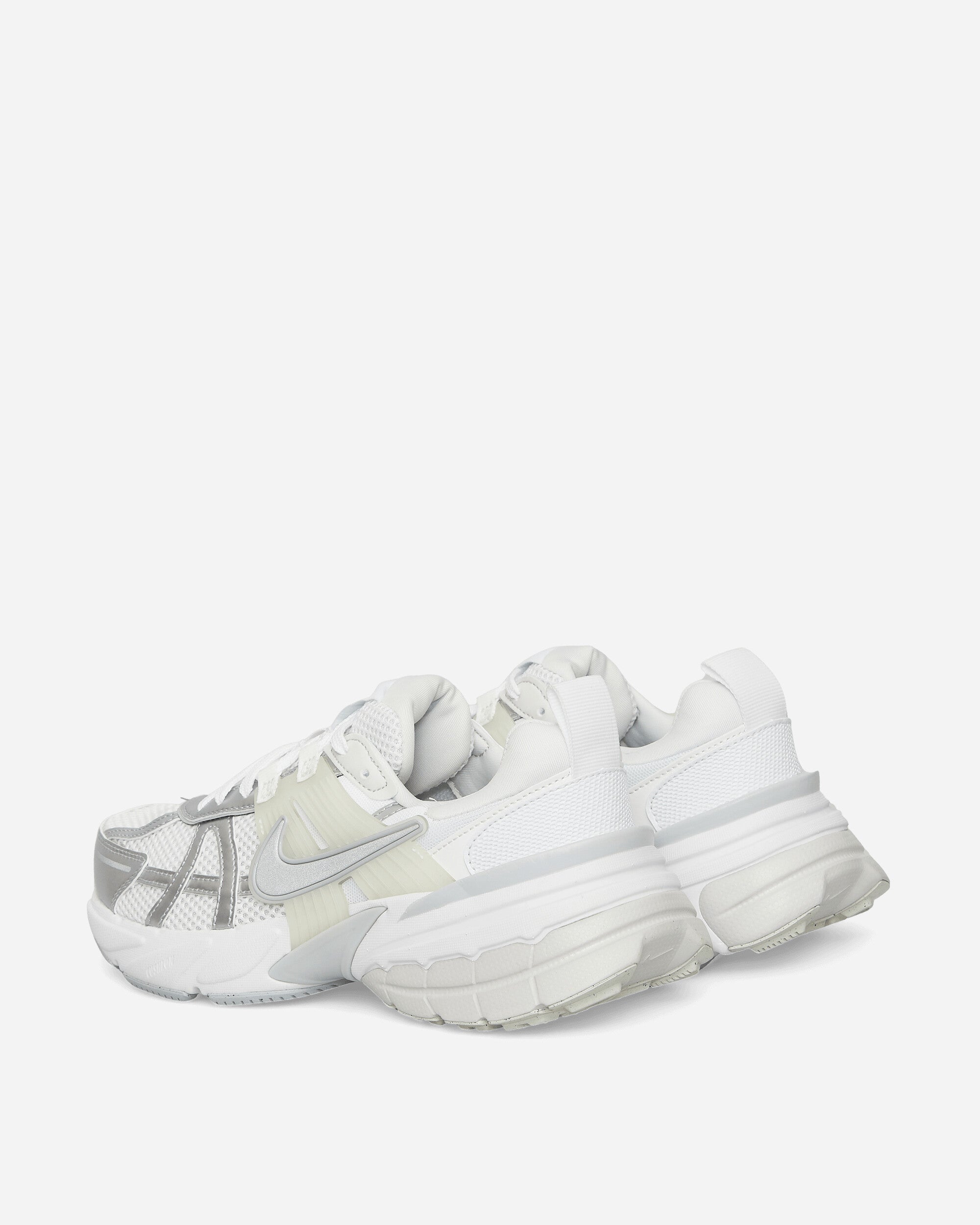 WMNS V2K Run Sneakers White / Metallic Silver