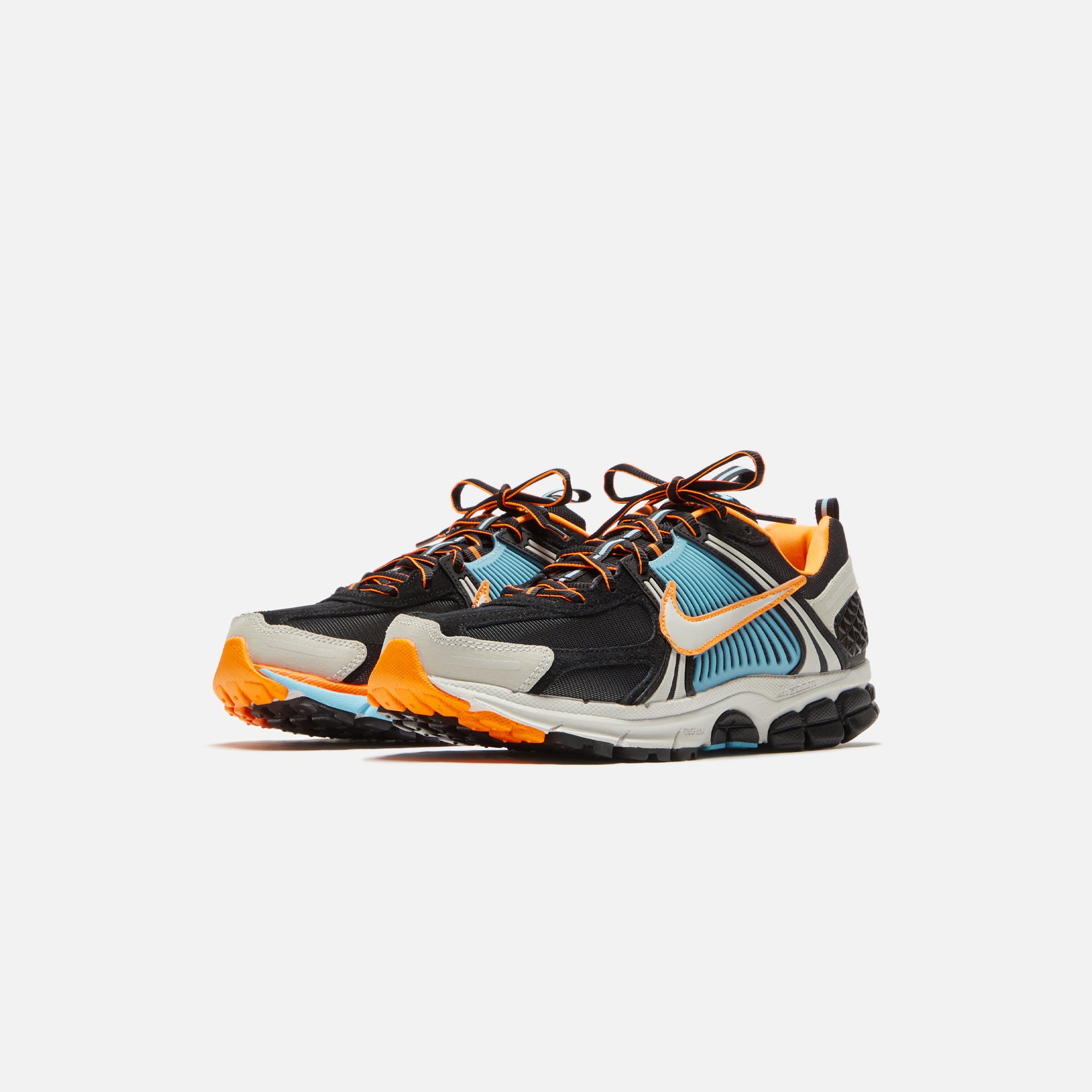 Nike WMNS Zoom Vomero 5 - Black / Light Bone / Blue Gaze / Total Orange