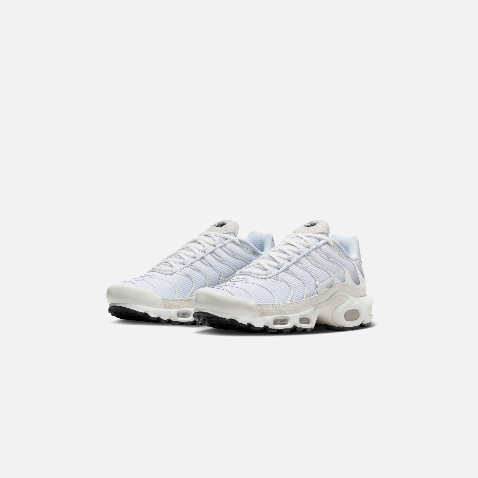 Nike Air Max Plus - Pure Platinum / Metallic Silver / Sail