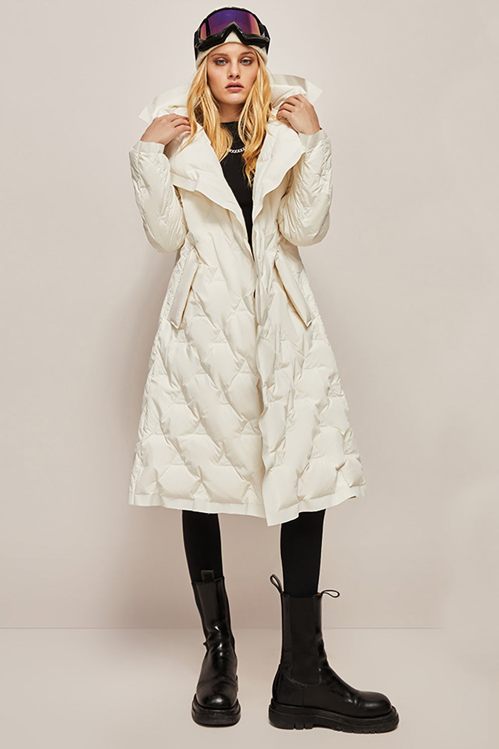 Slim Fit Long Lapel White Duck Down Jacket