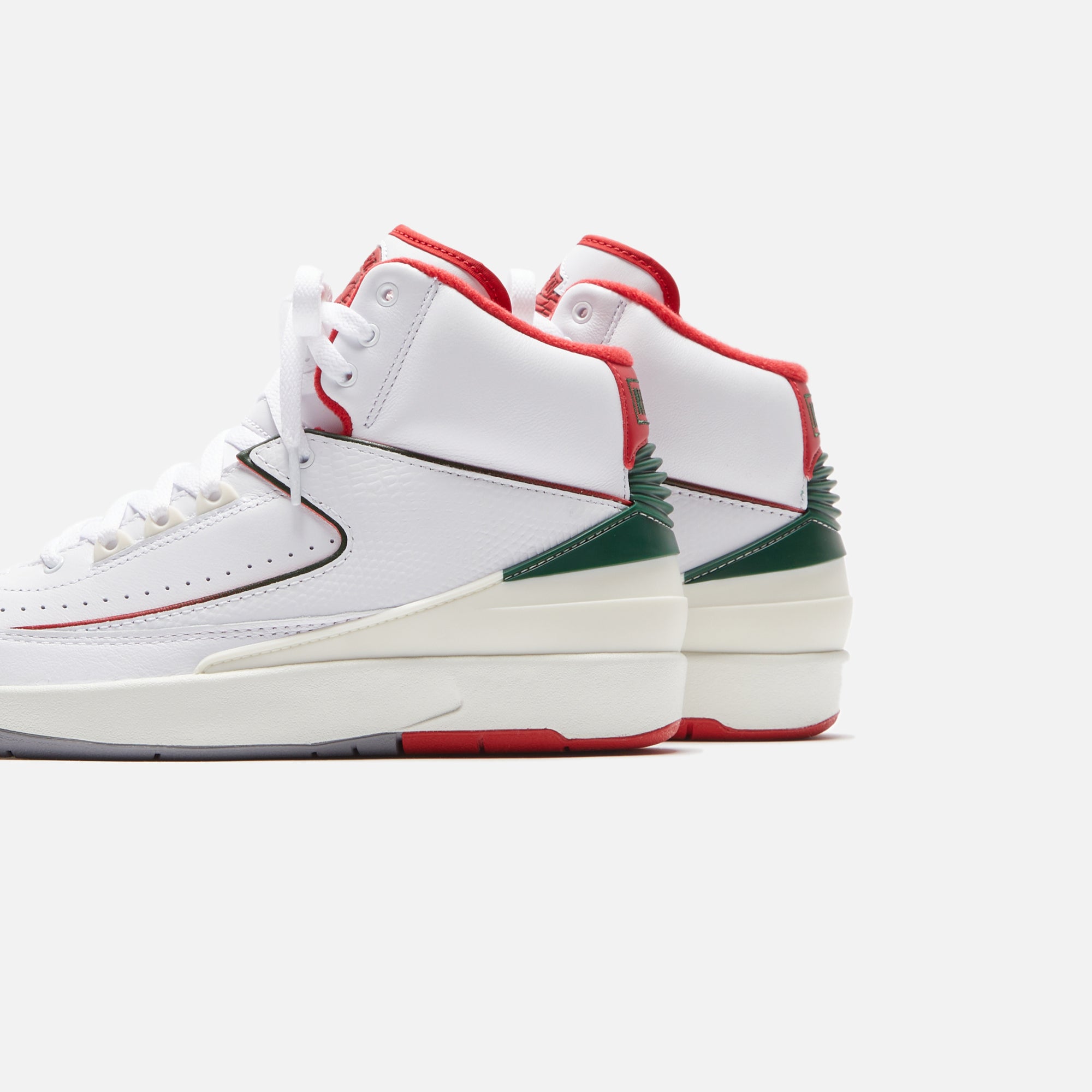 Nike Air Jordan 2 Retro - White / Fire Red / Fir / Sail