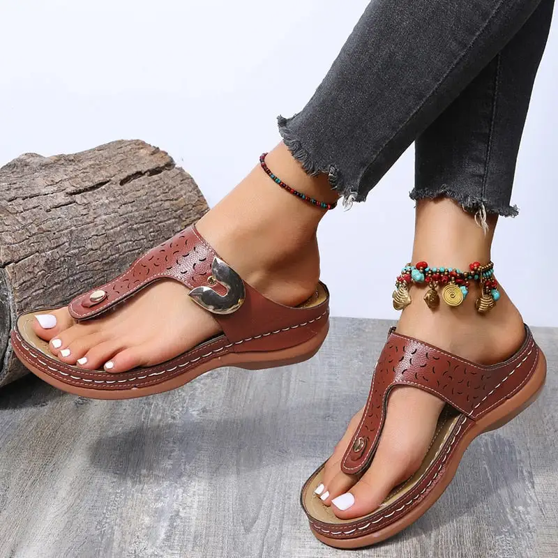 2022 Graduation party Summer Beach Wedges Ladies Shoes For Retro Casual Women Flat Platform Sandals Mid-heel Shoe Flower Shoes Flip-flops Sandals