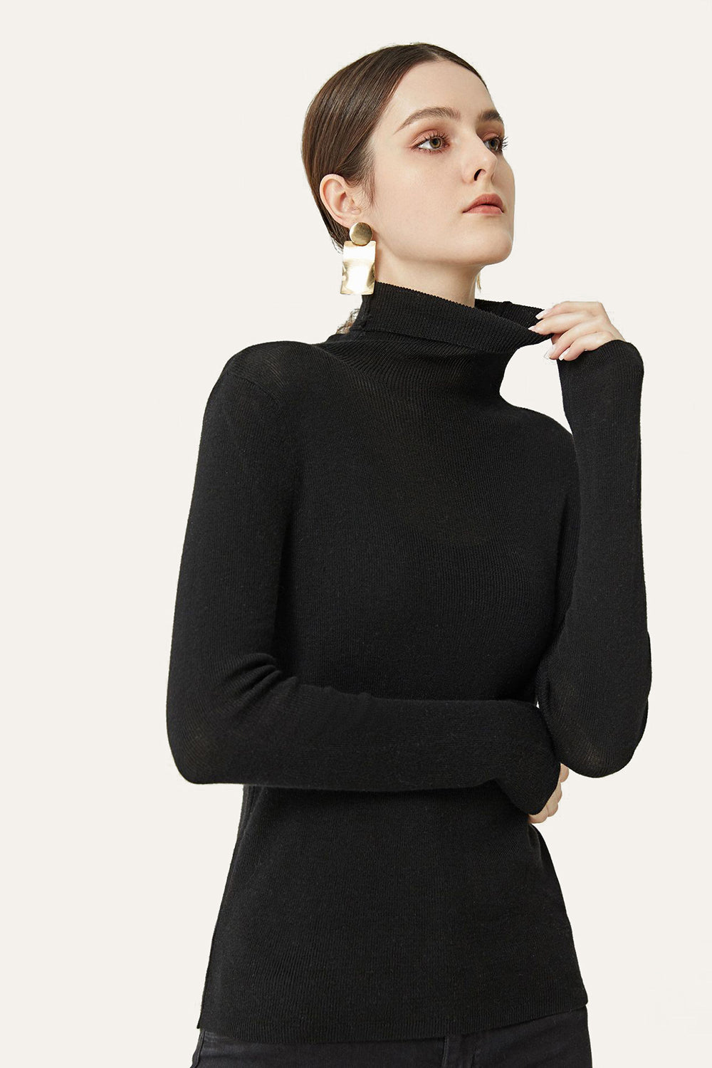 One Size Black Turtleneck Knitted Sweater