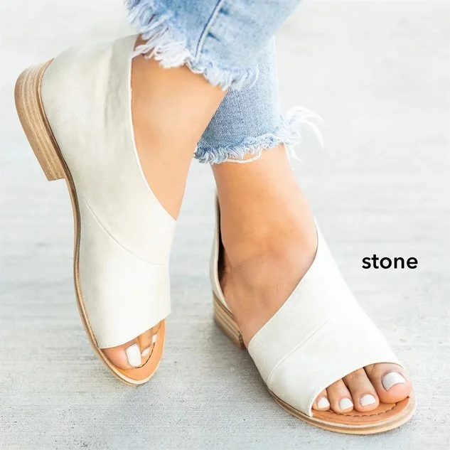 Women Peep Toe Side-cut Style Stacked Heel Flat Sandals