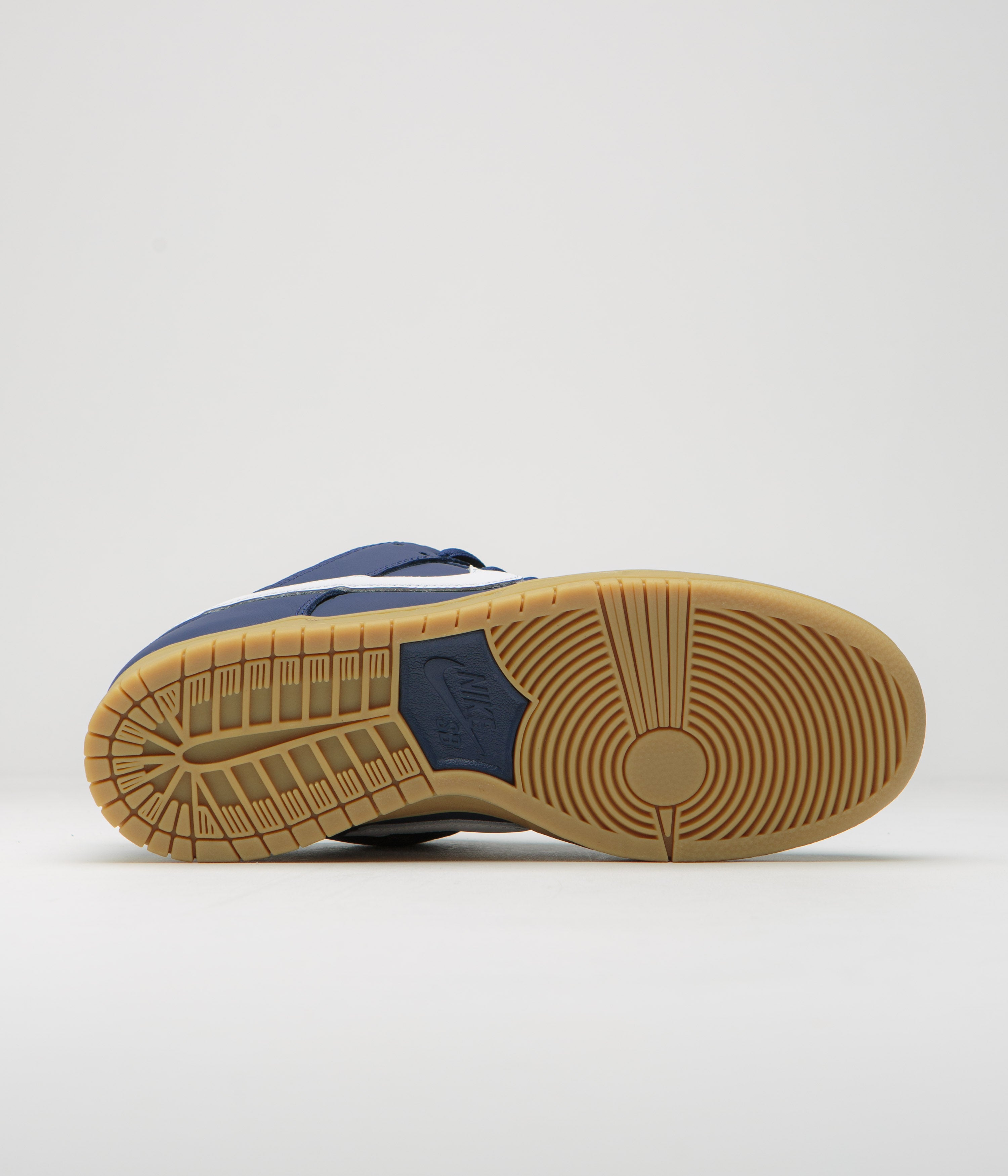 Nike SB Orange Label Dunk Low Pro Shoes - Navy / White - Navy - Gum Light Brown