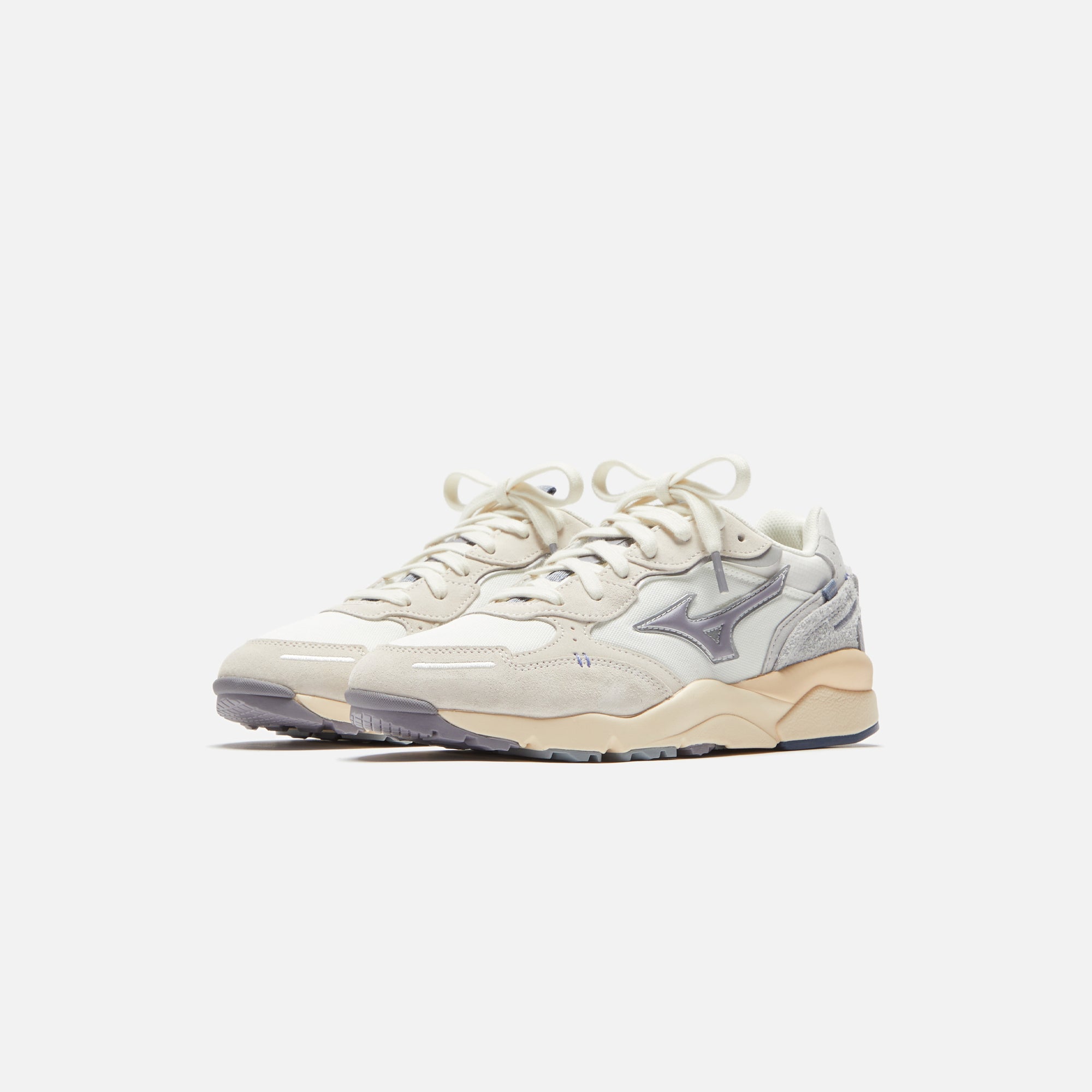 Mizuno Sky Medal - Beta White / Sand / Quicksilver