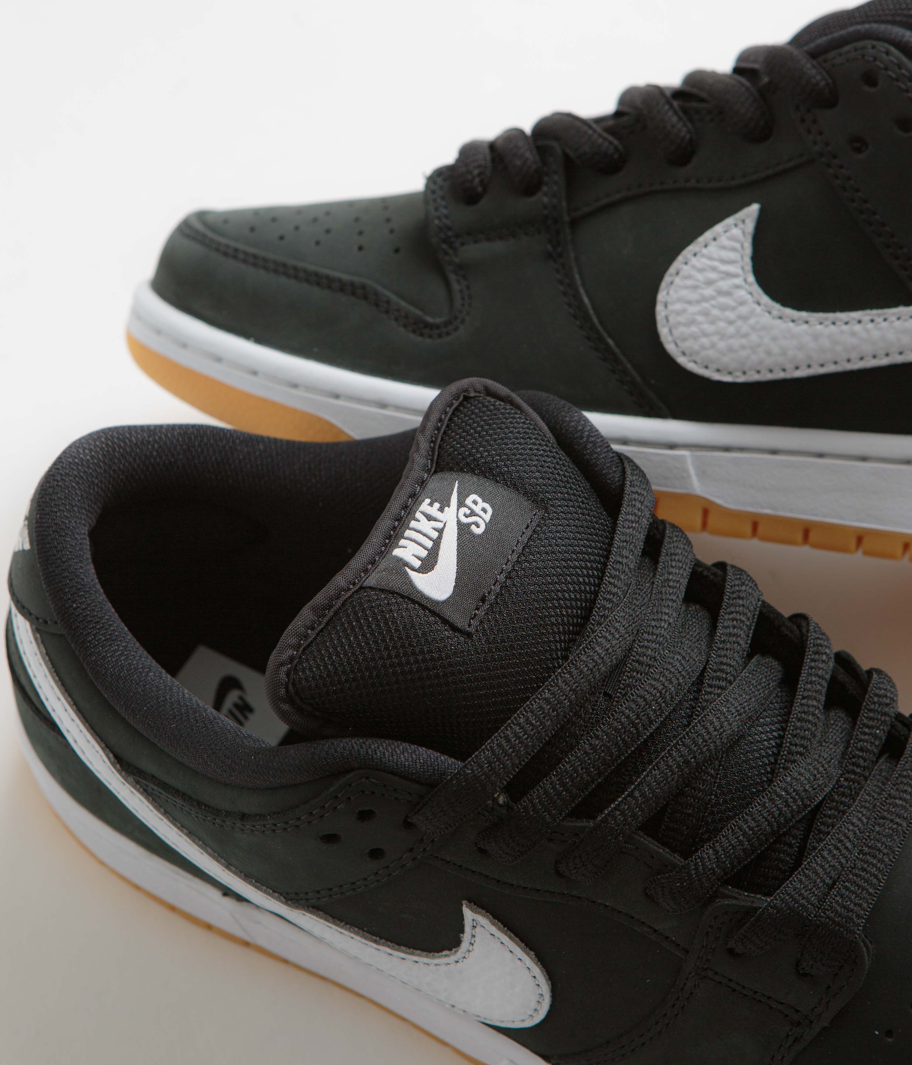 Nike SB Dunk Low Pro Shoes - Black / White - Black - Gum Light Brown