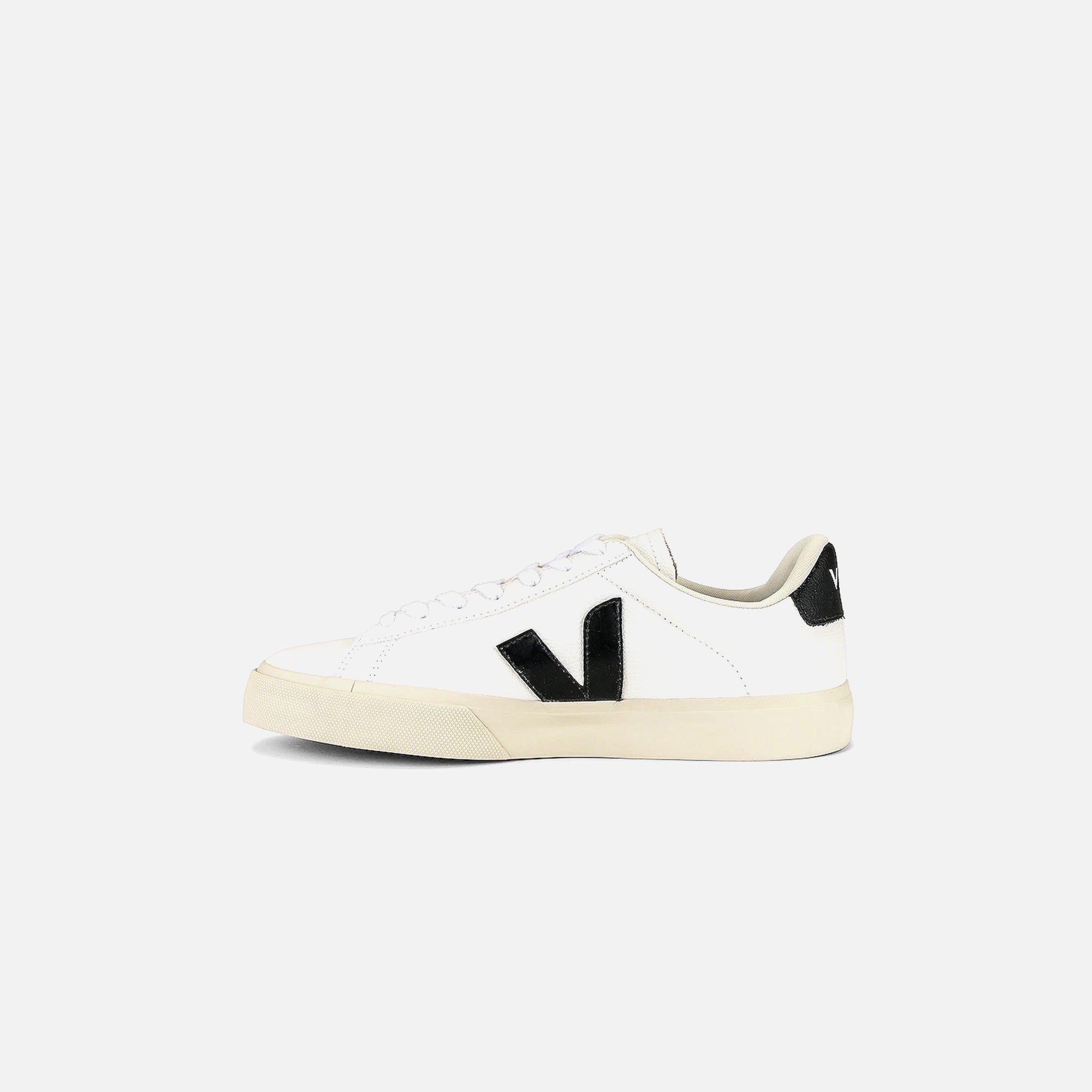 Veja Campo - Extra White / Black