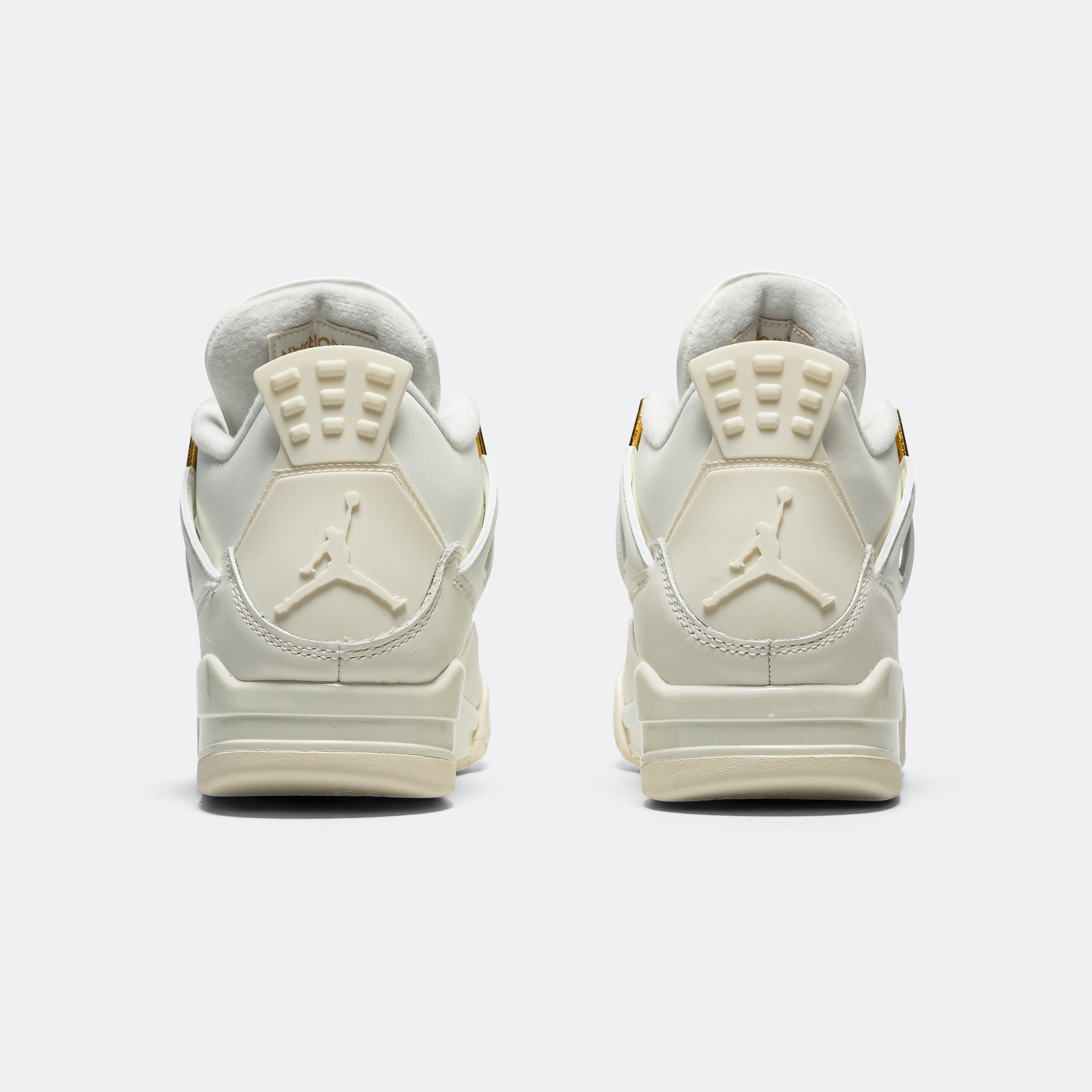 Womens Air Jordan 4 Retro - Sail/Metallic Gold-Black