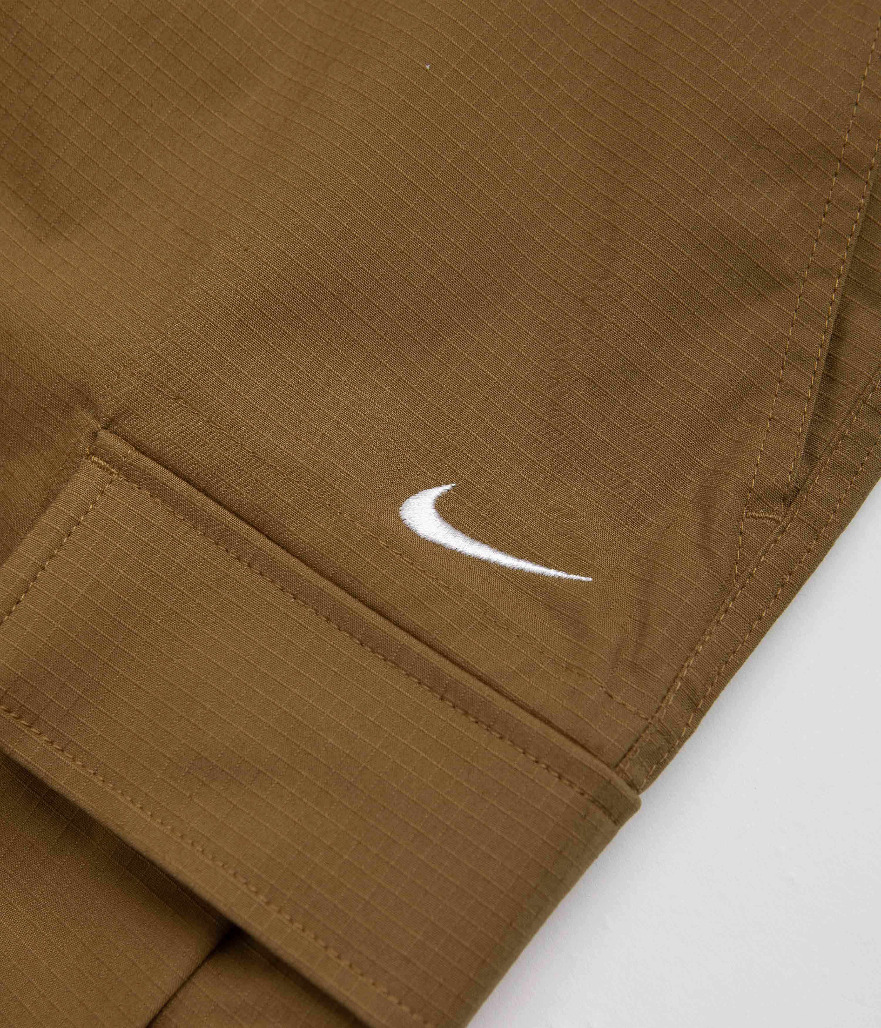 Nike SB Cargo Shorts - Ale Brown / White