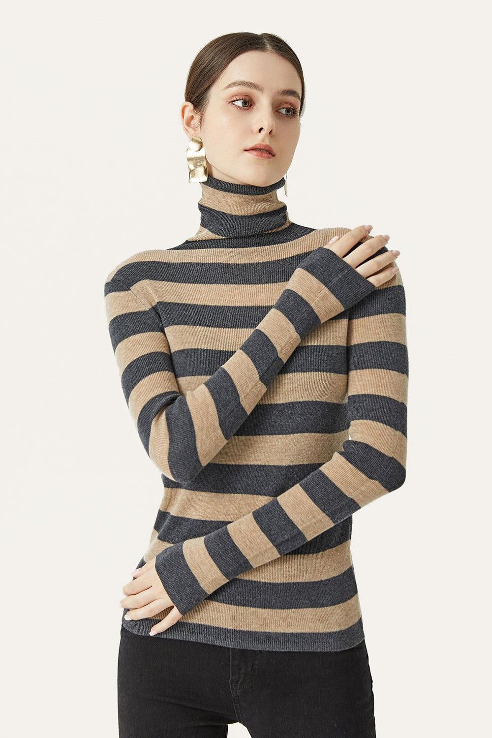 One Size Apricot Turtleneck Cropped Sweater