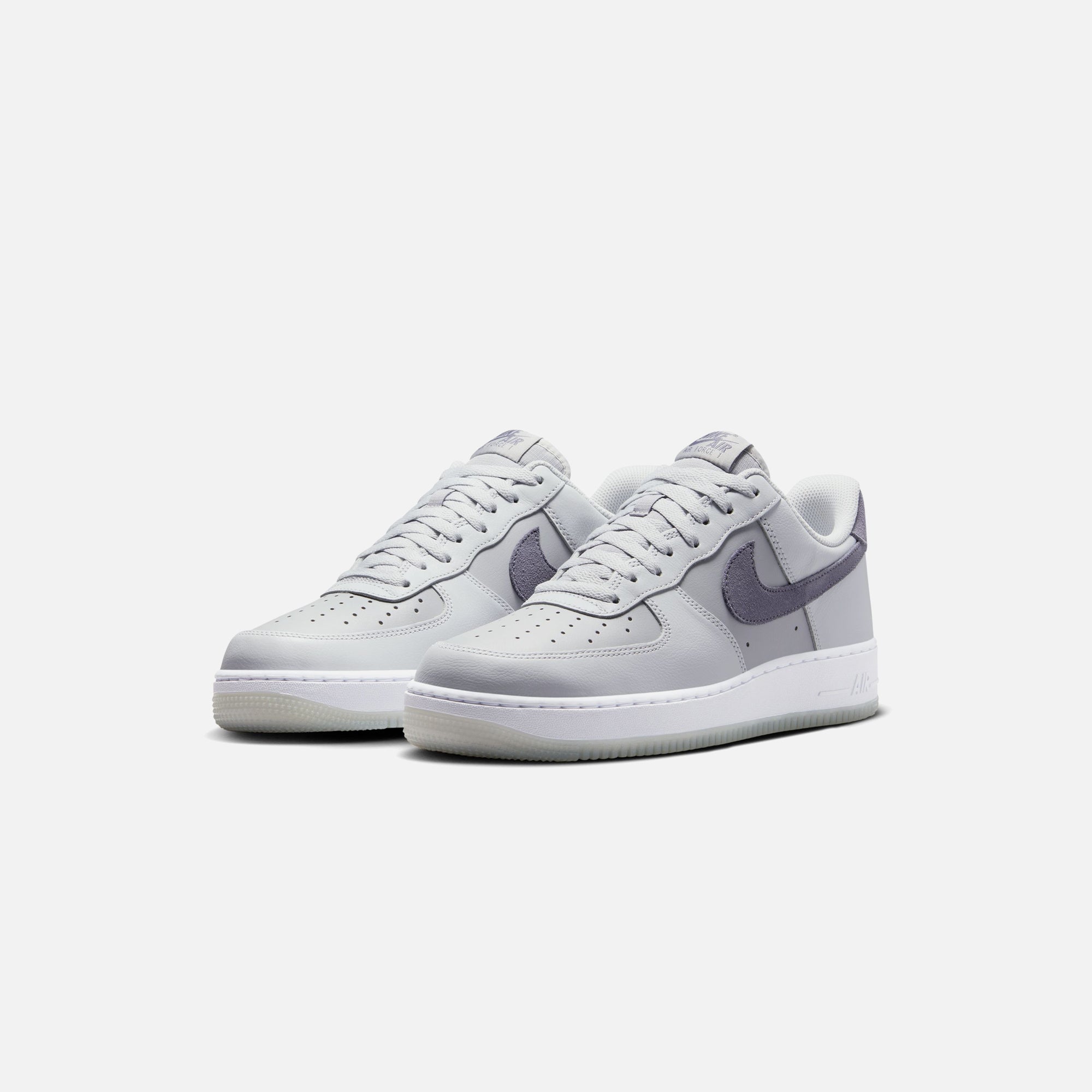 Nike Air Force 1 '07 Lv8 - Pure Platinum / Light Carbon