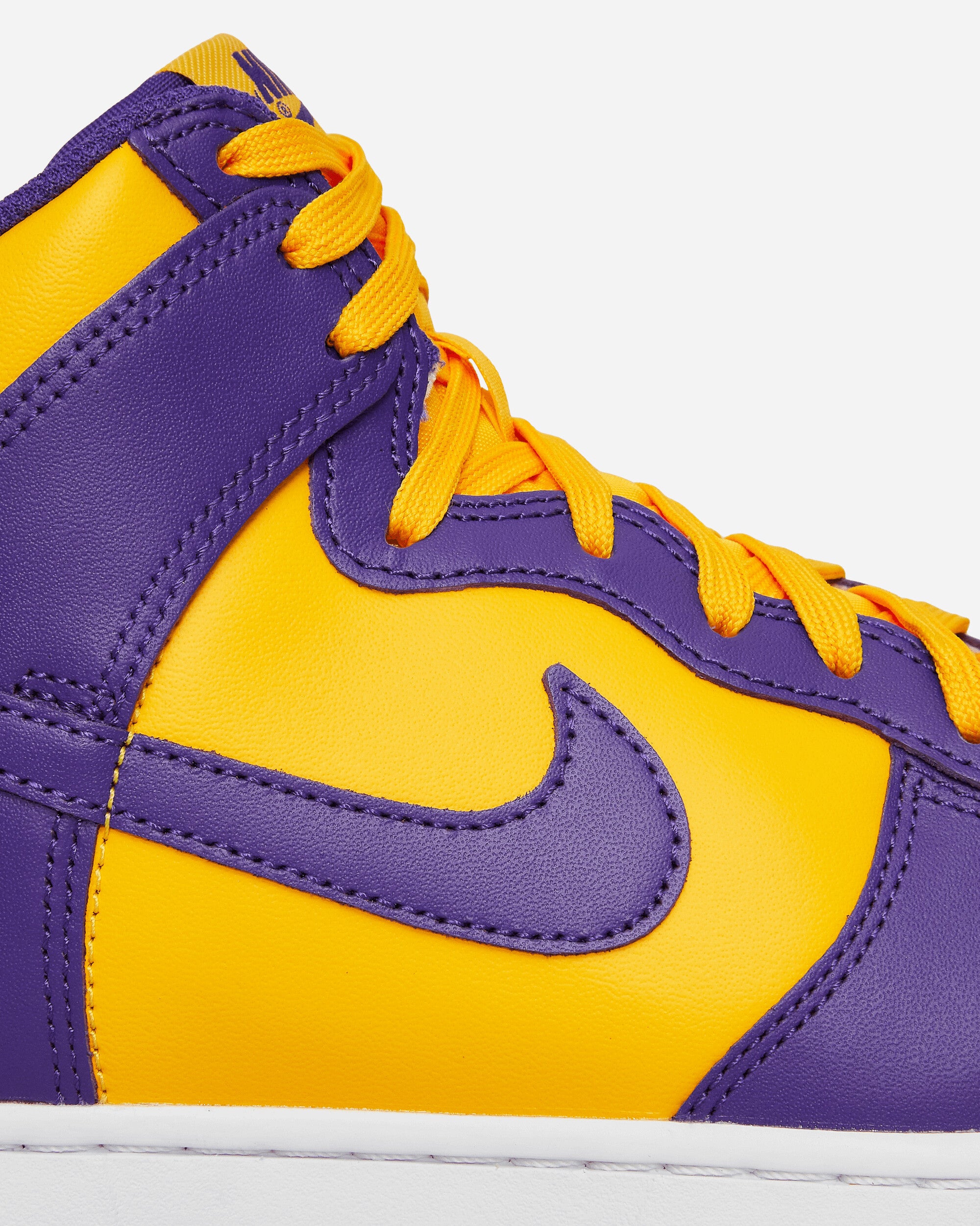 Dunk High Retro Sneakers University Gold / Court Purple