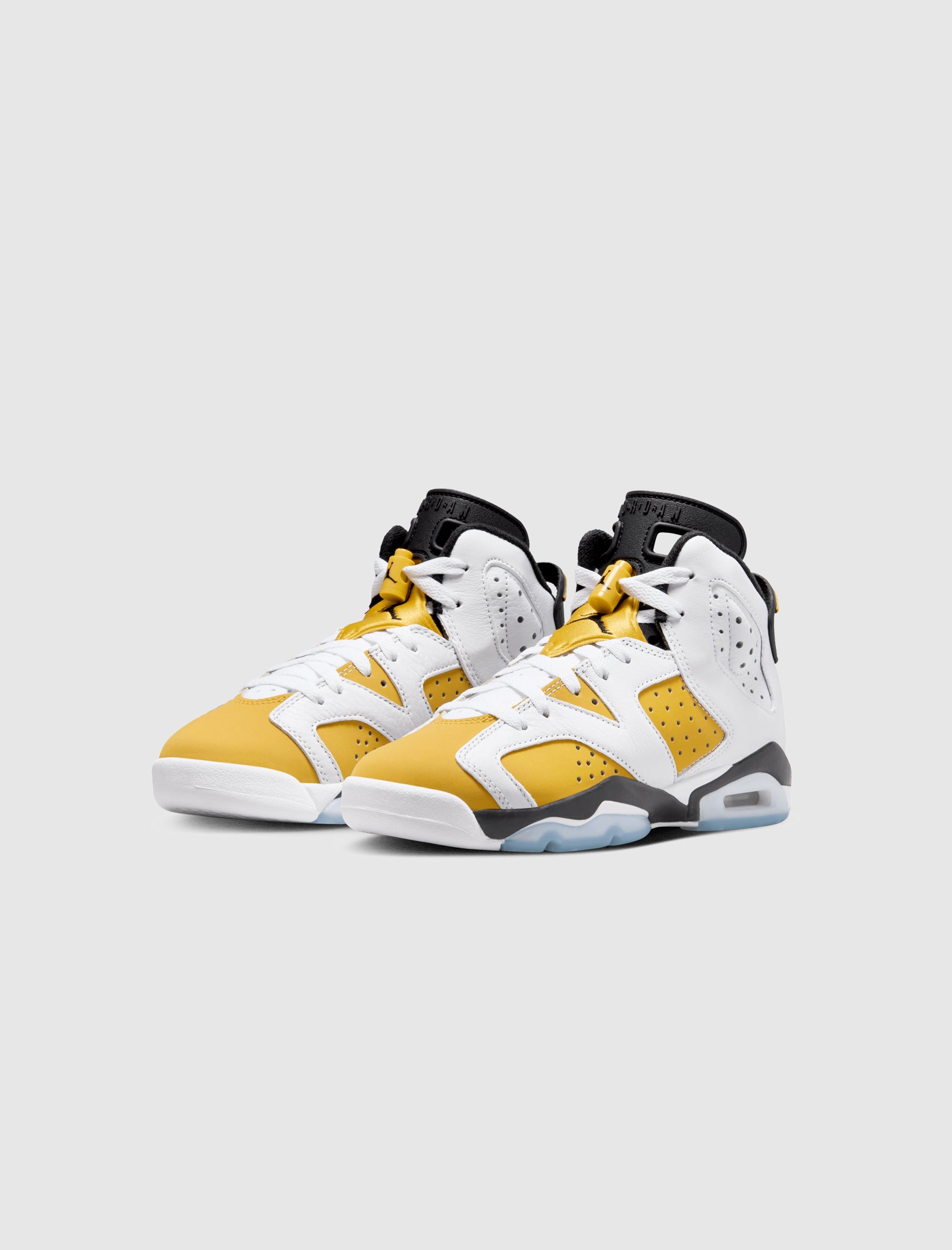 AIR JORDAN 6 RETRO 