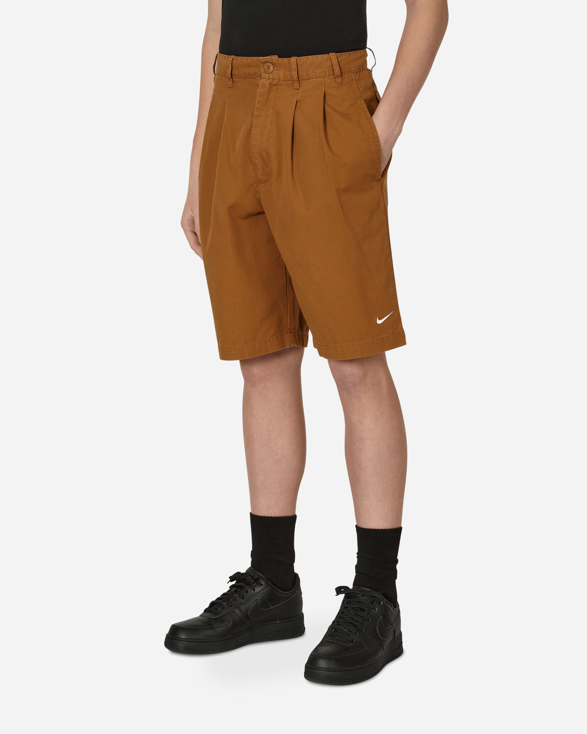 Pleated Chino Shorts Brown