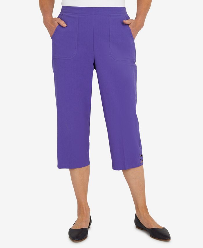 Women's Criss Cross Structured Capri Pants