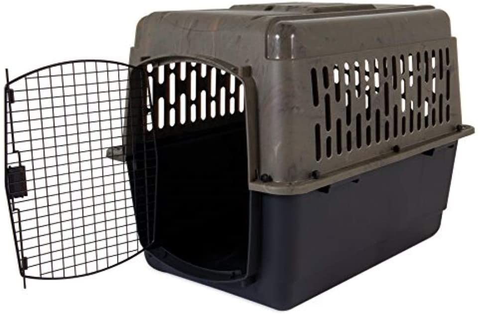 Ruffmaxx Plastic Dog Kennel， Tan and Green Top， Black Base， 32 inch (30-50 Pound)