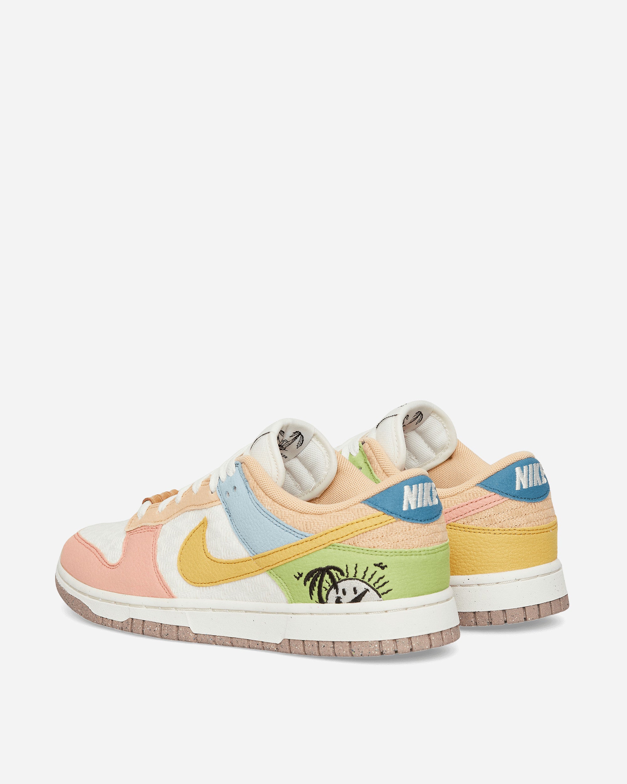 WMNS Dunk Low Sun Club Sneakers