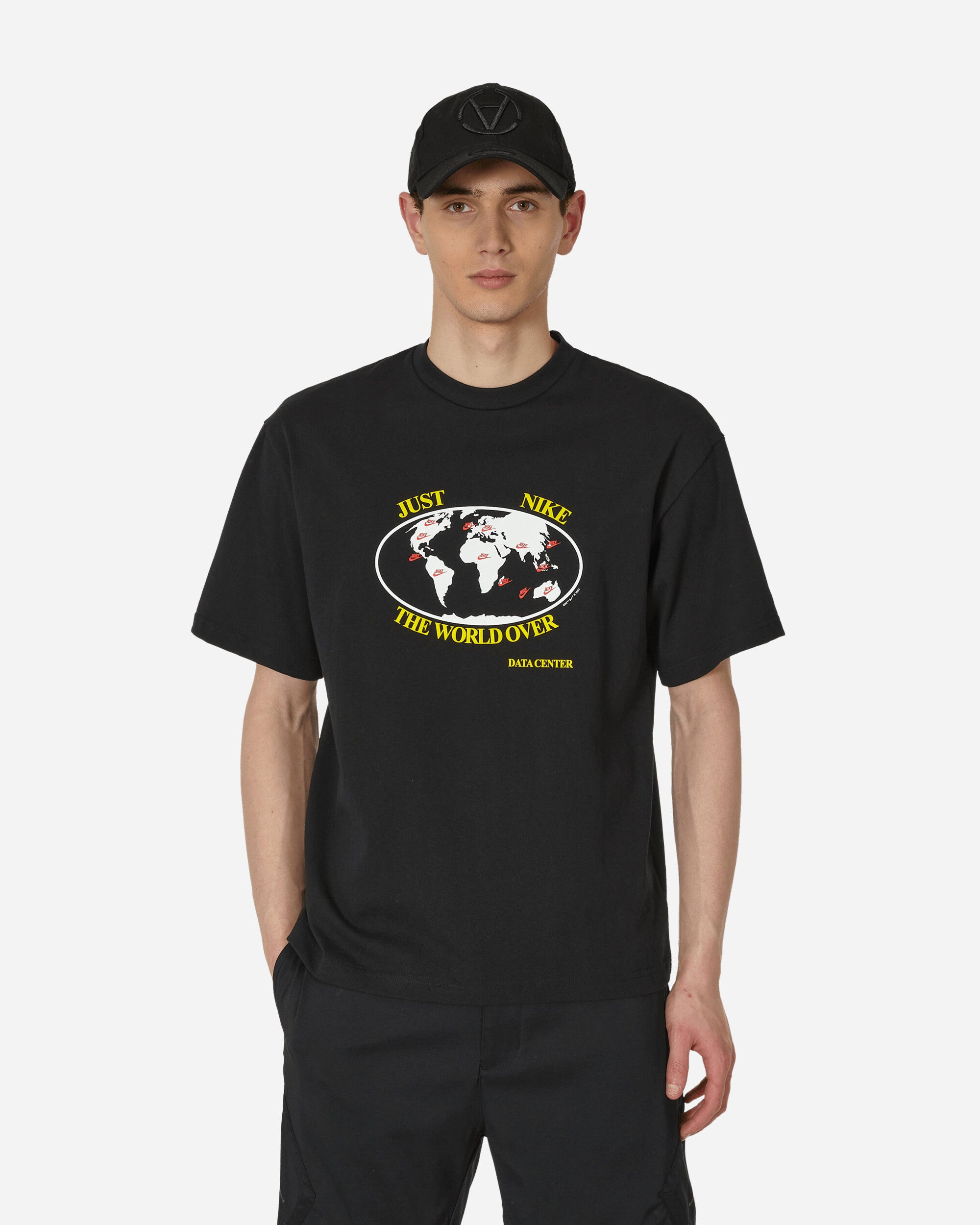 Worldover T-Shirt Black