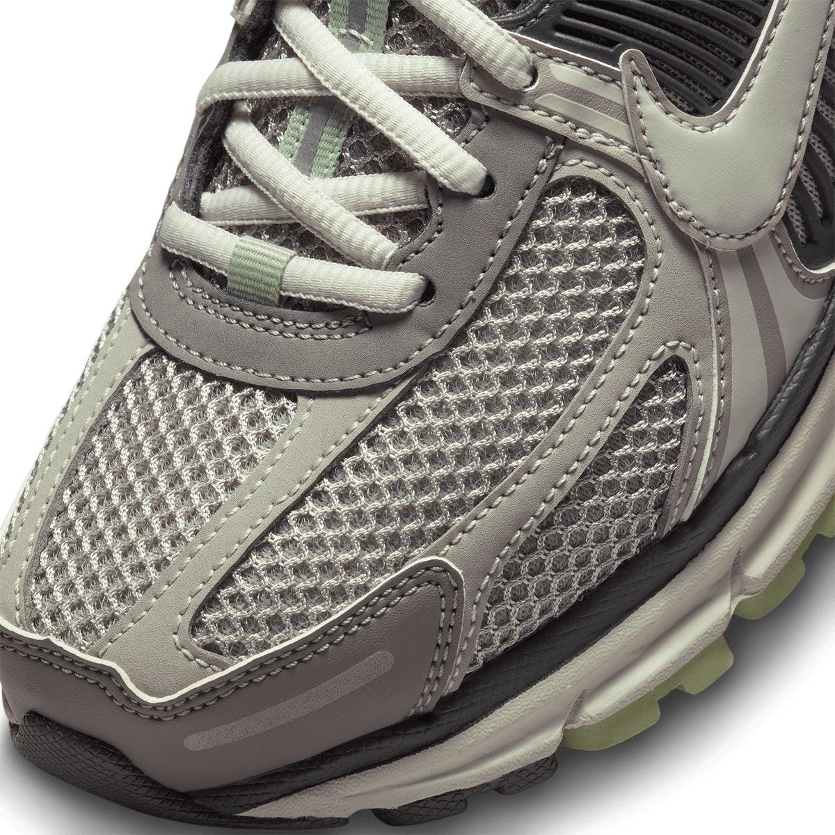 Wmns Zoom Vomero 5 'Cobblestone Flat Pewter'