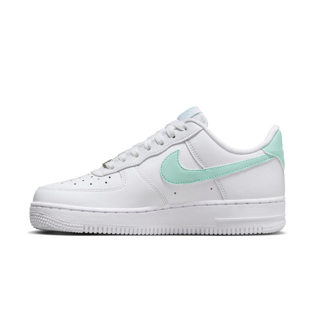 Wmns Air Force 1 ’07 'Jade Ice'