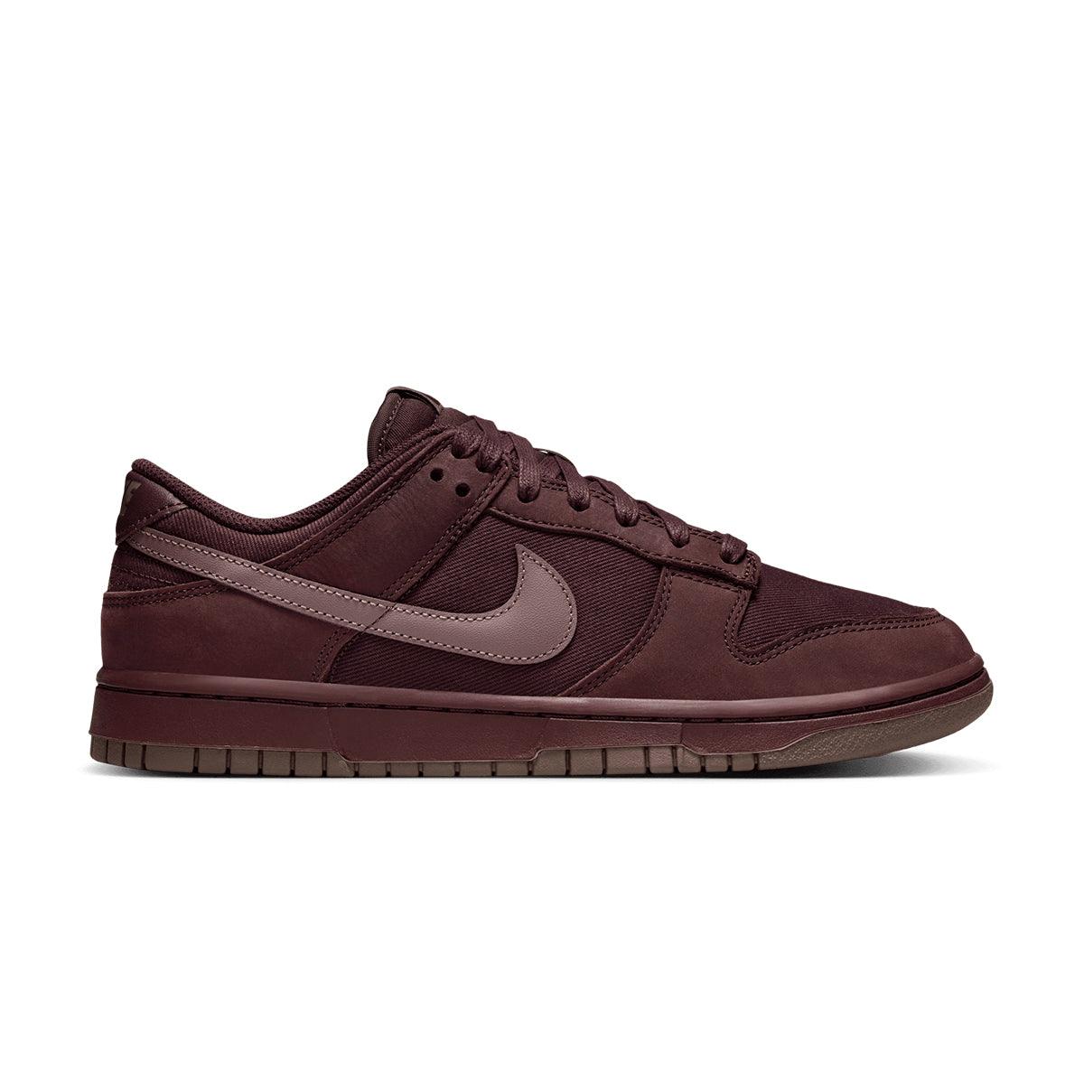 Dunk Low Retro Premium 'Bordeaux'