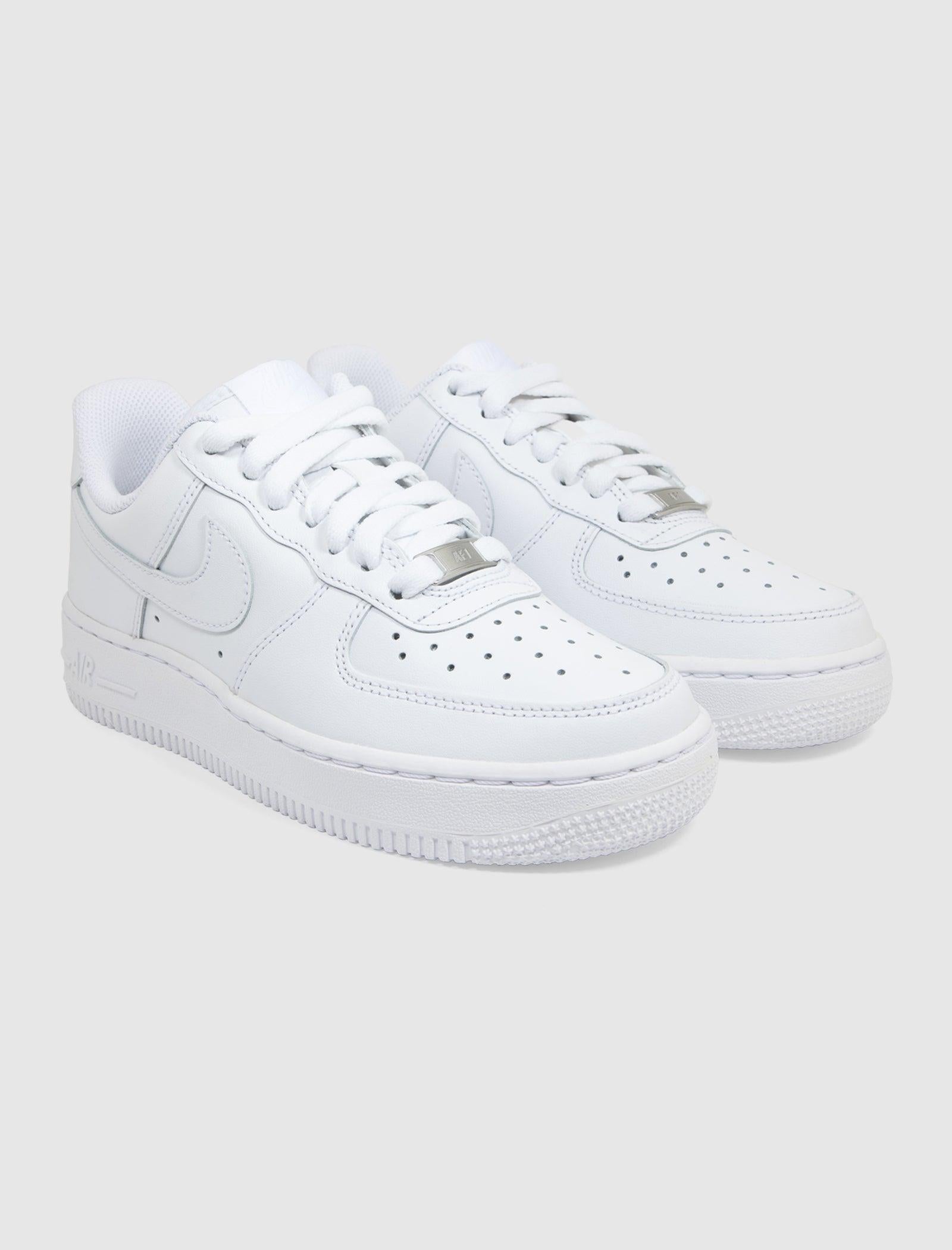 WOMENS NIKE AIR FORCE 1 '07