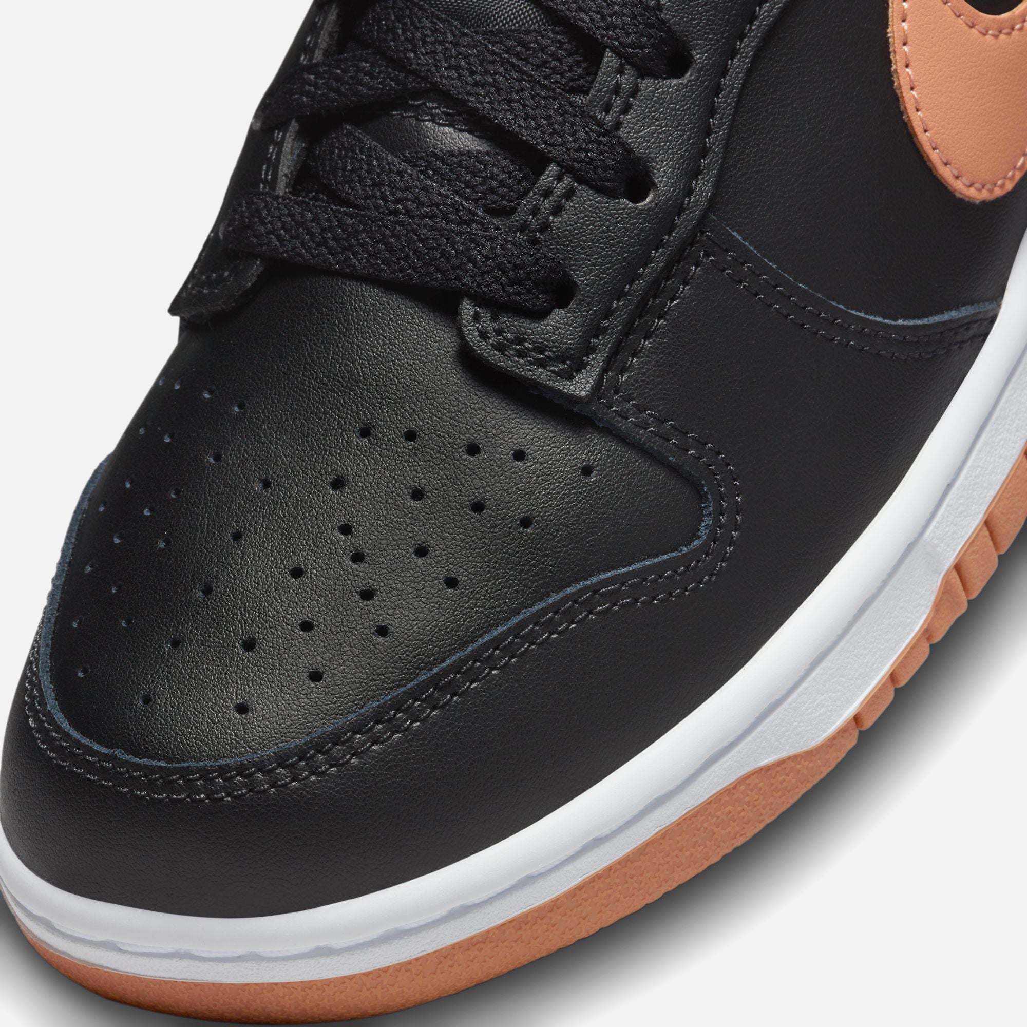 Nike Dunk Low Retro - Black / Amber Brown / White