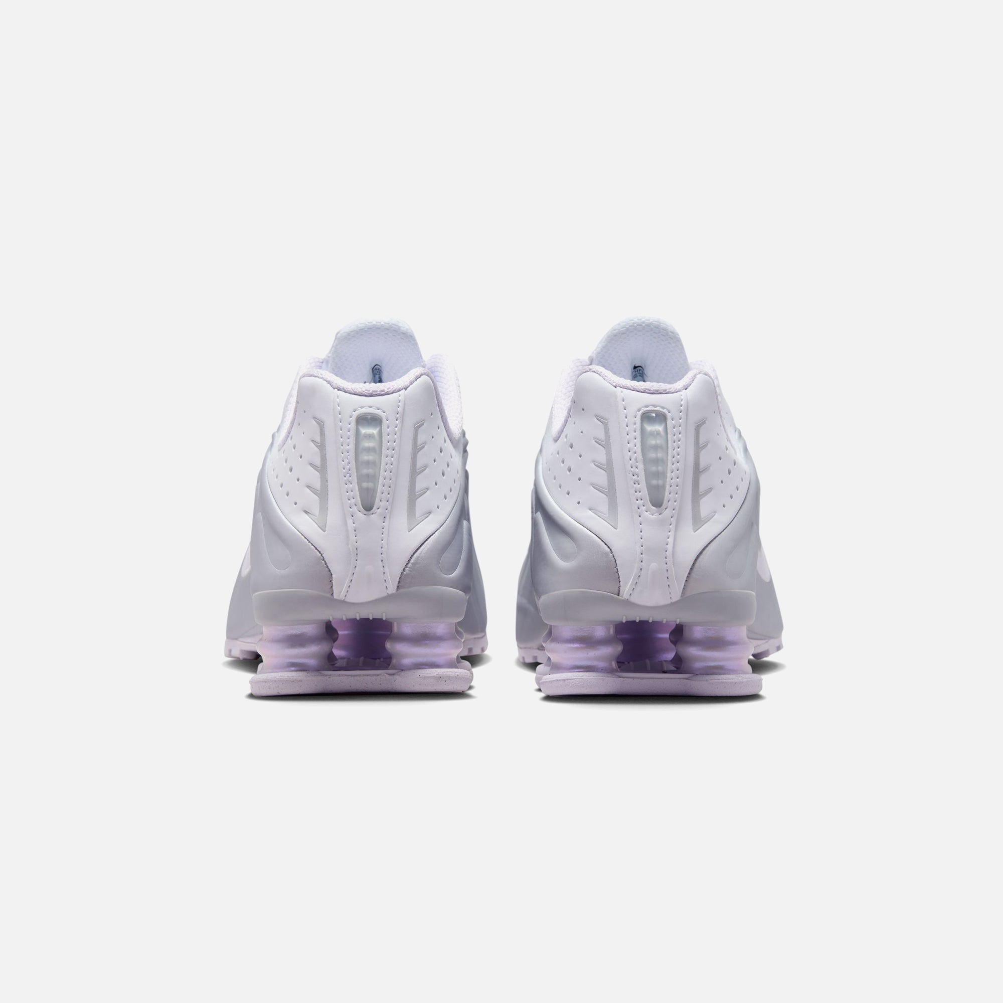 Nike WMNS Shox R4 - White / Metallic Platinum / Platinum Tint / Barely Grape