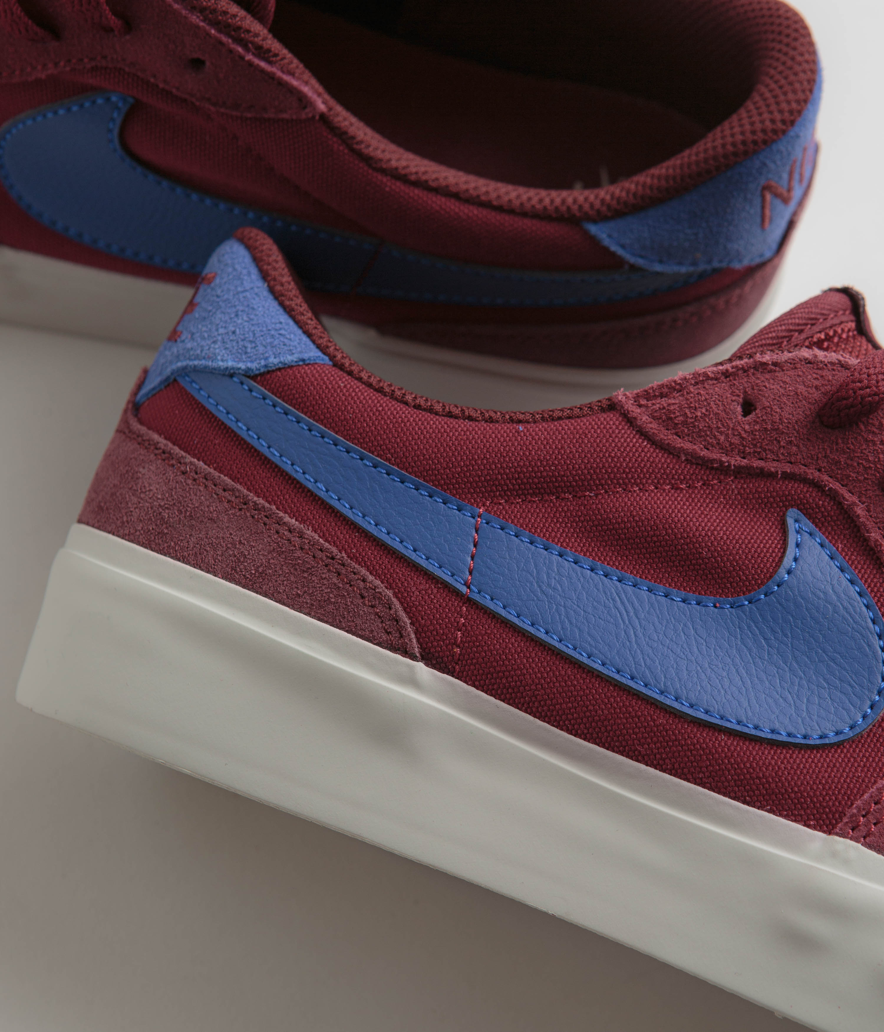 Nike SB Pogo Plus Shoes - Team Red / Hyper Royal - Dark Team Red