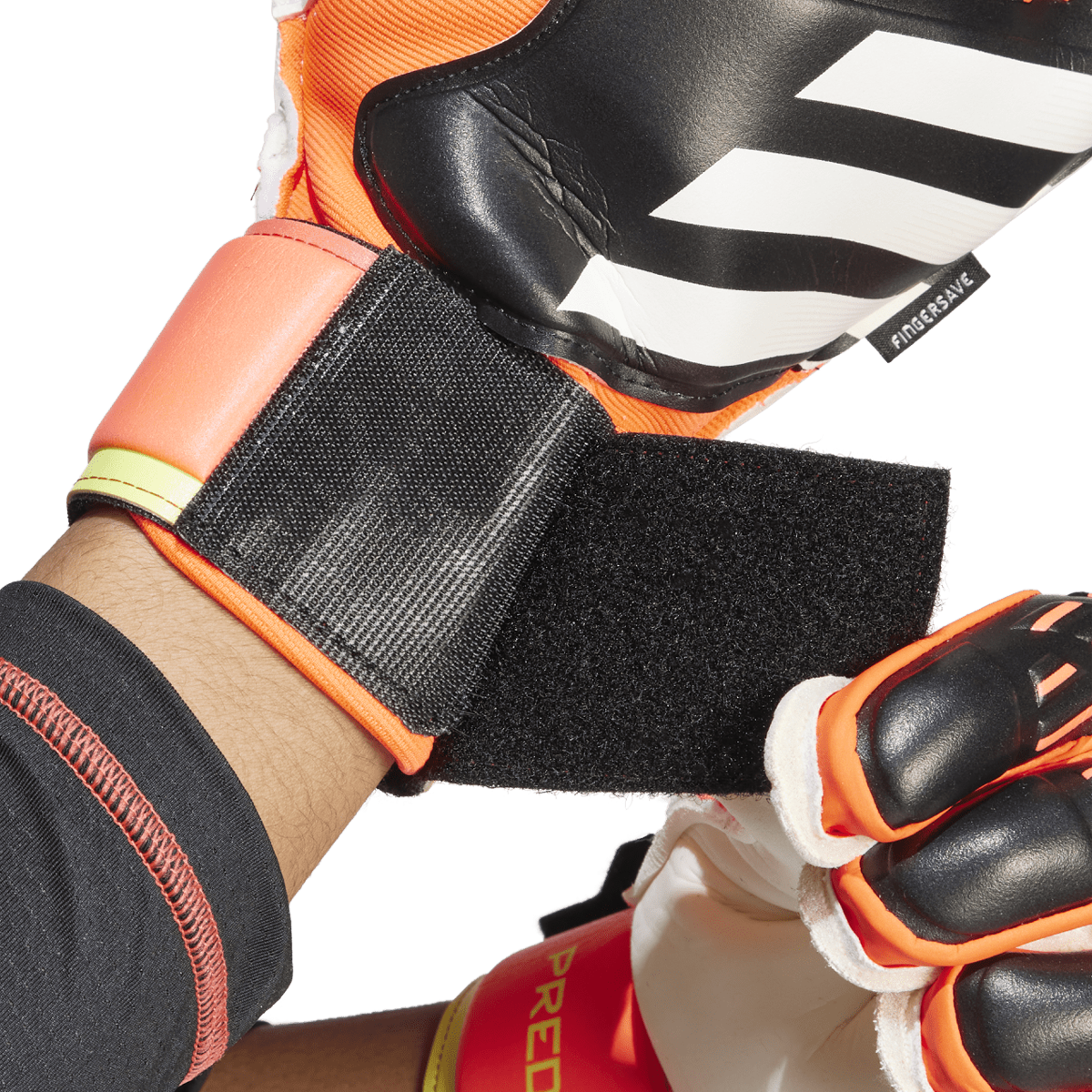 Predator Match Fingersave  Glove