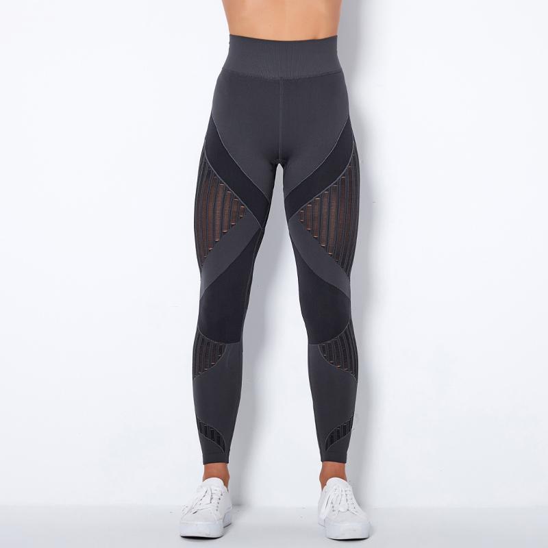 Seamless Knitted Striped Yoga Pants